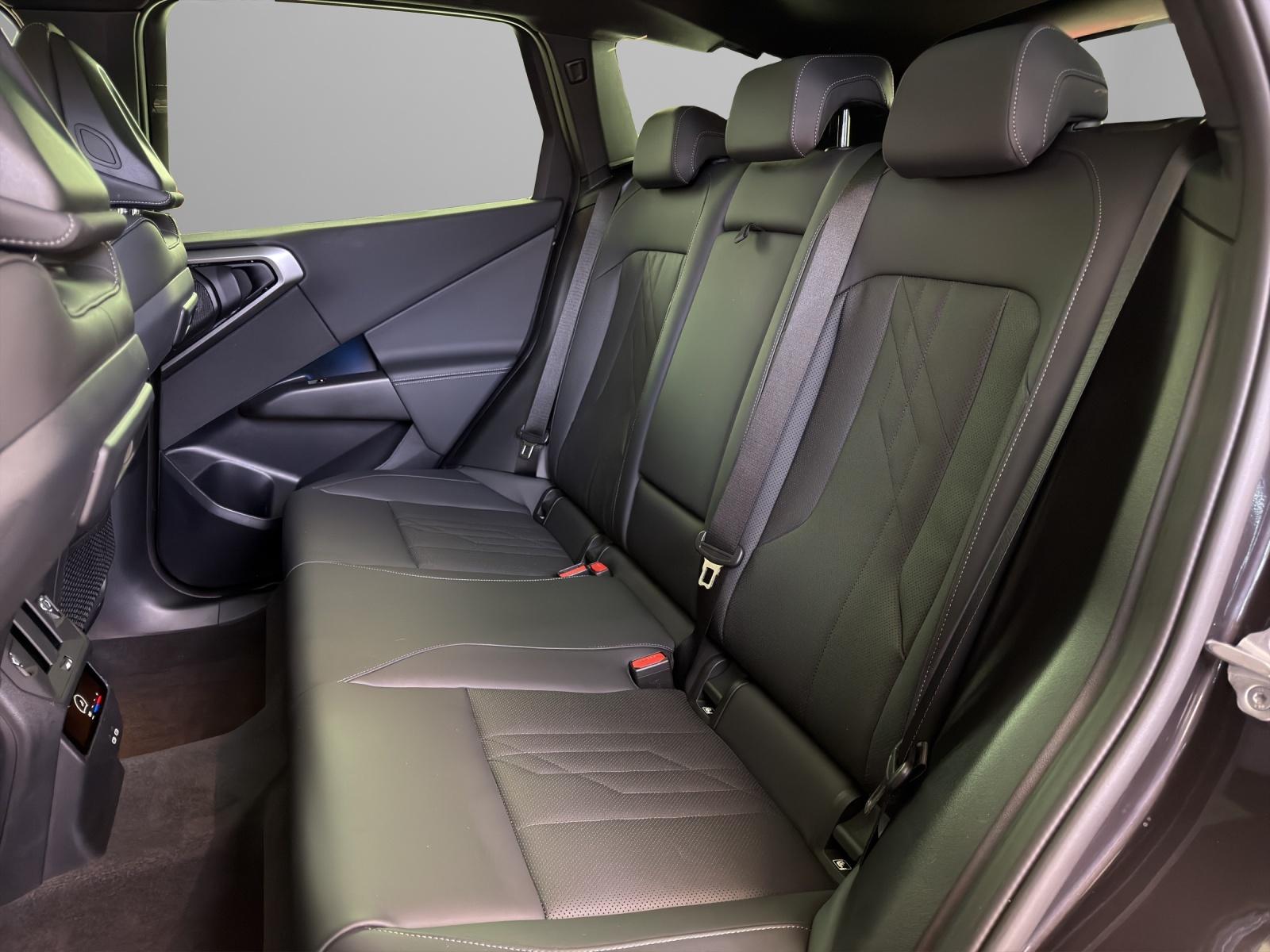 BMW X3 20d xDrive M-SportPaket-image-20