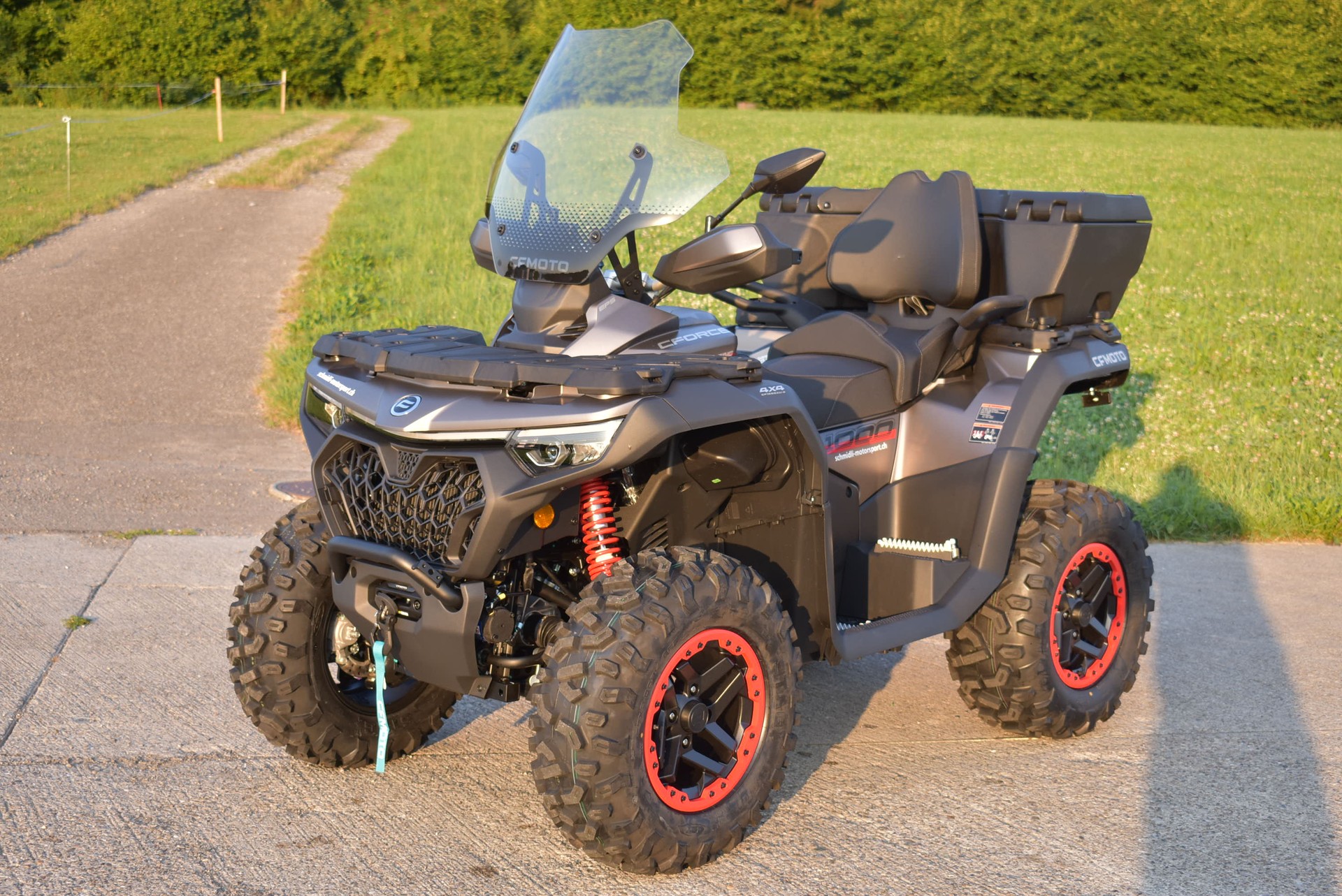 CF MOTO CForce 1000 Touring 4x4-image-2