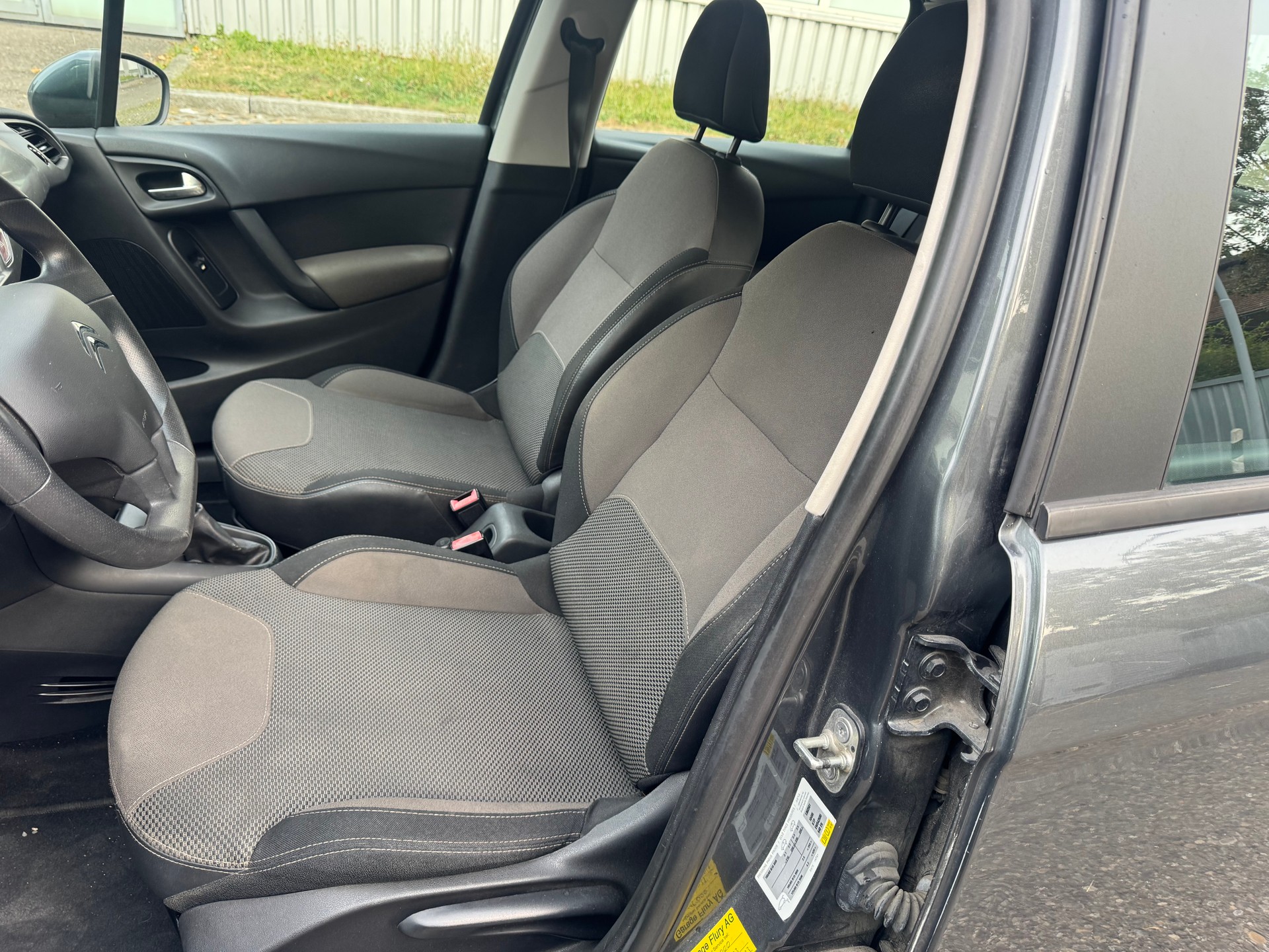 CITROEN C3 1.2i Séduction-image-5
