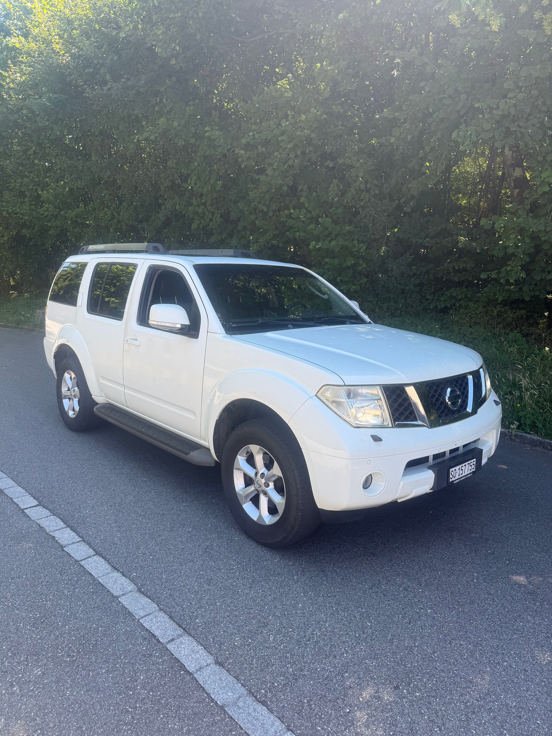 NISSAN 2.5 dCi LE