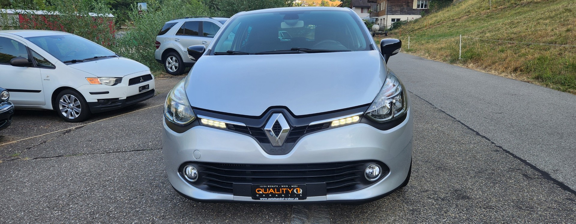 RENAULT Clio 1.5 dCi Limited-image-1