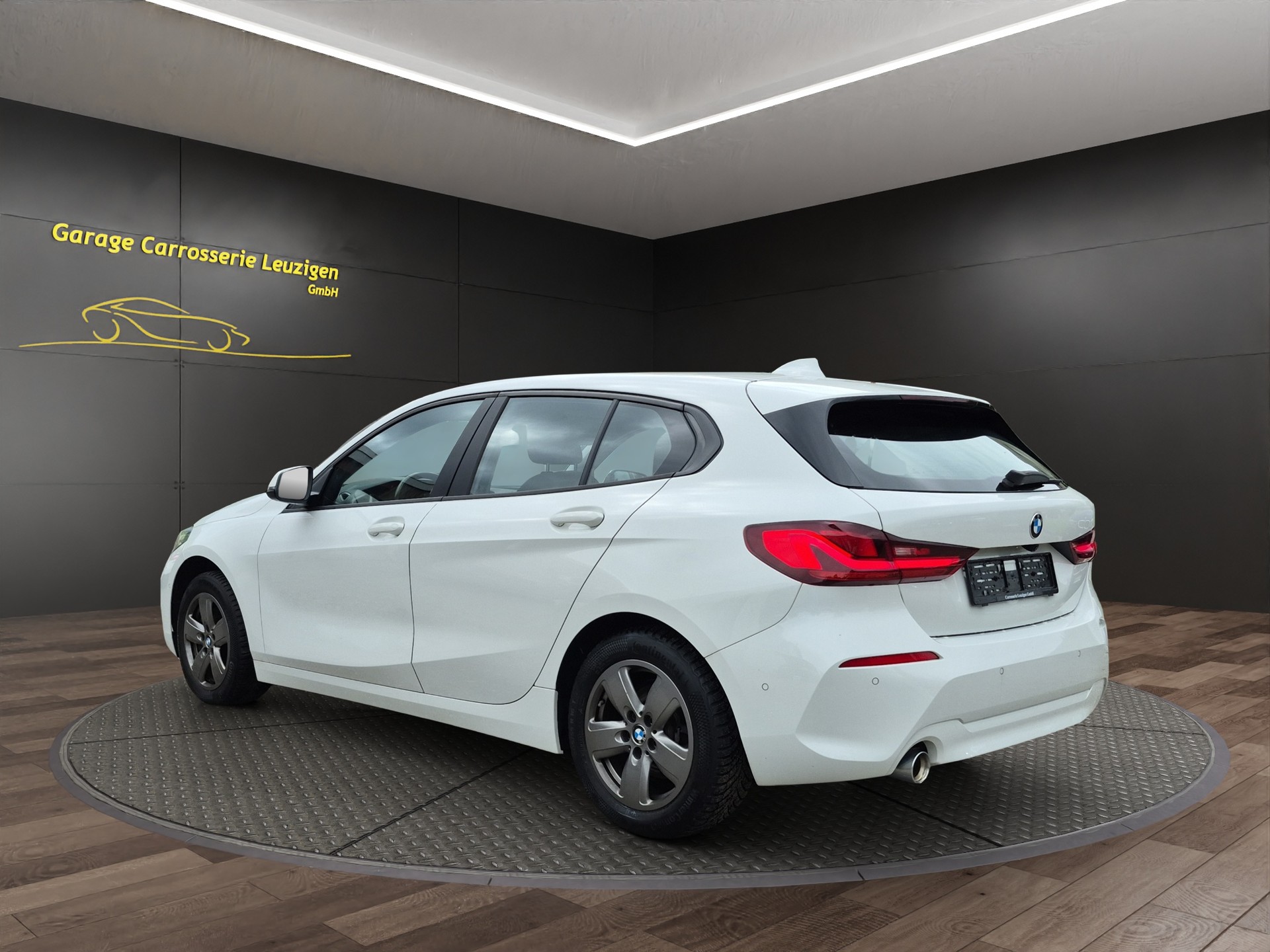 BMW 118i Steptronic Sport Line-image-4