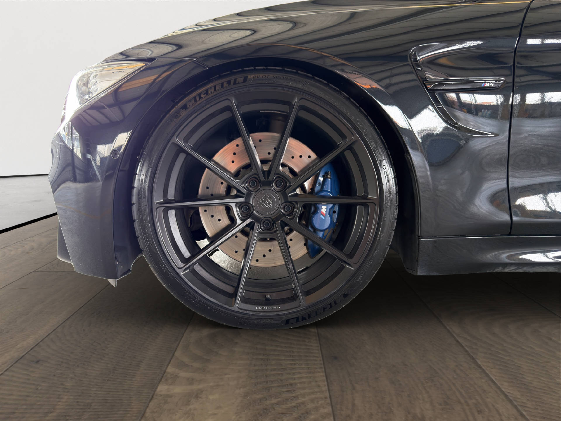 BMW M4 Coupé-image-9