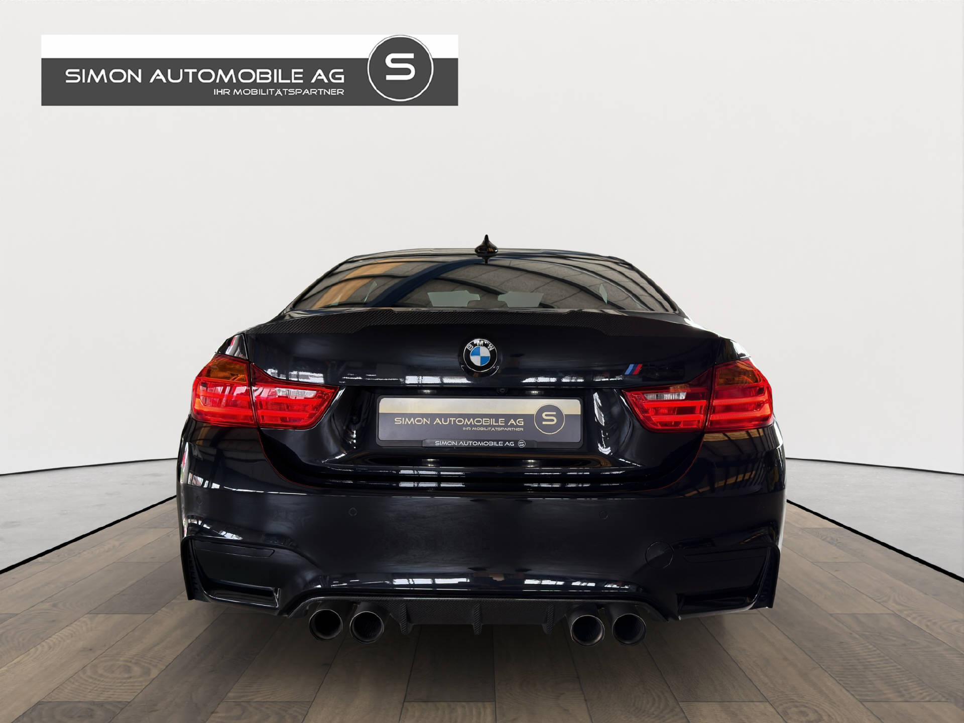 BMW M4 Coupé-image-4