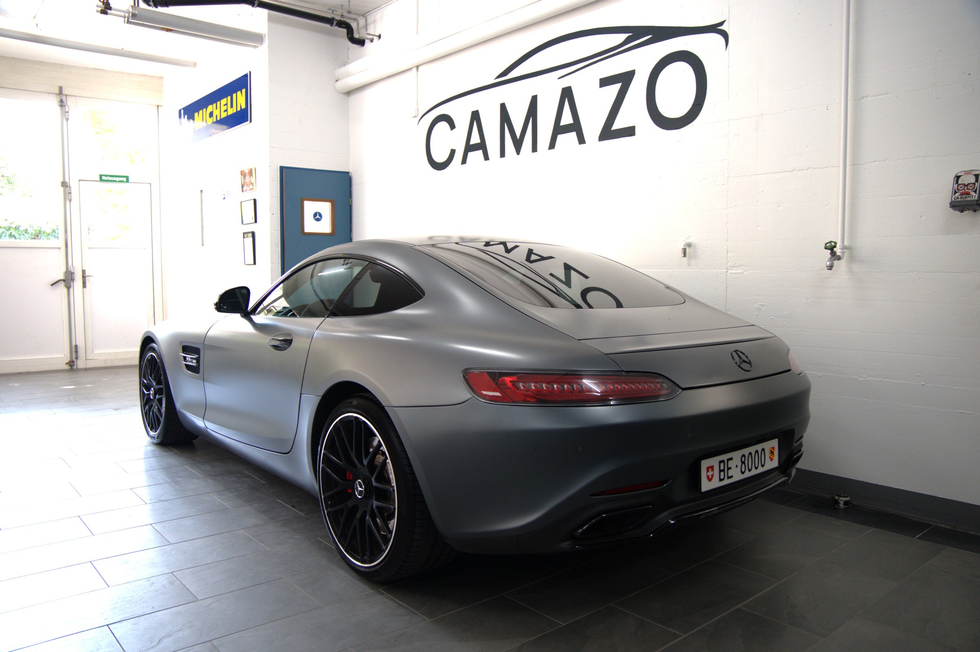 MERCEDES-BENZ AMG GT S Speedshift DCT-showroom-element-1