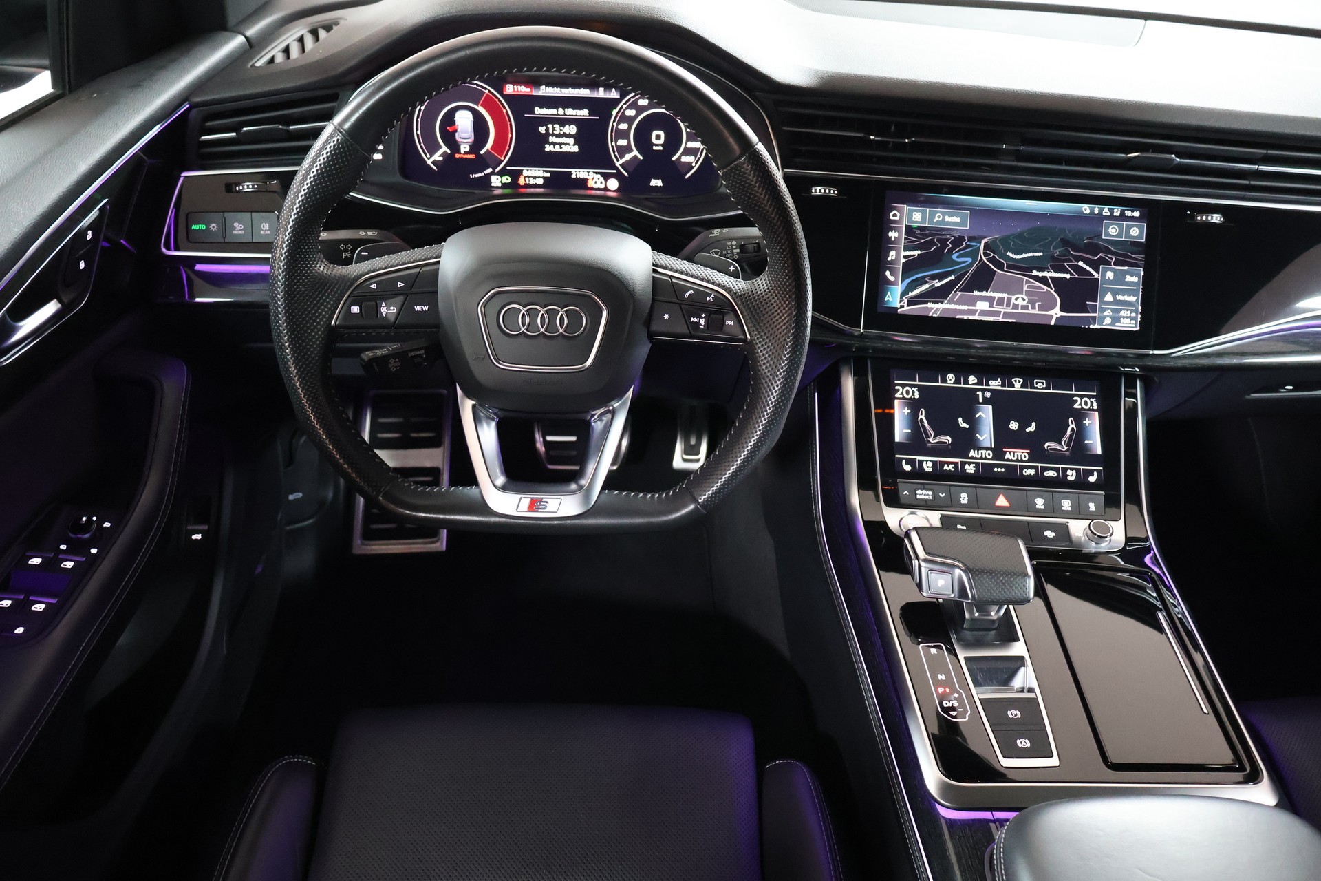 AUDI Q8 50 TDI quattro tiptronic-image-10