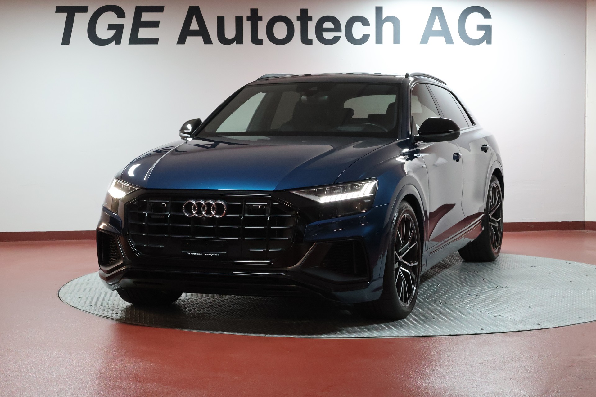 AUDI Q8 50 TDI quattro tiptronic