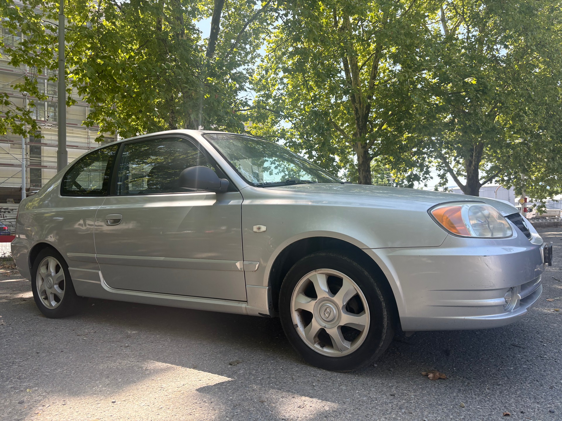 HYUNDAI Accent 1.6 Fun-image-1