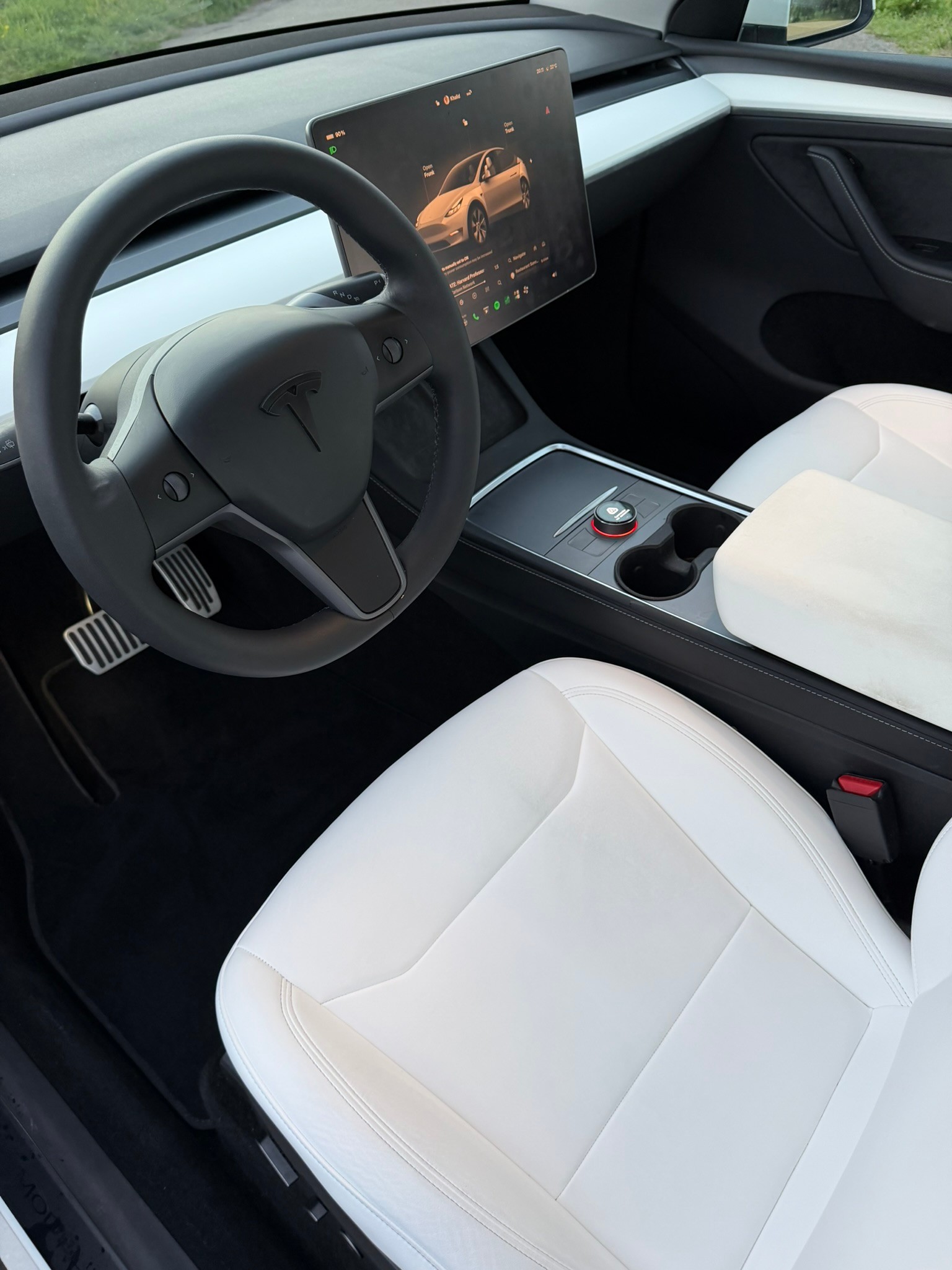 TESLA Hinterradantrieb-image-5
