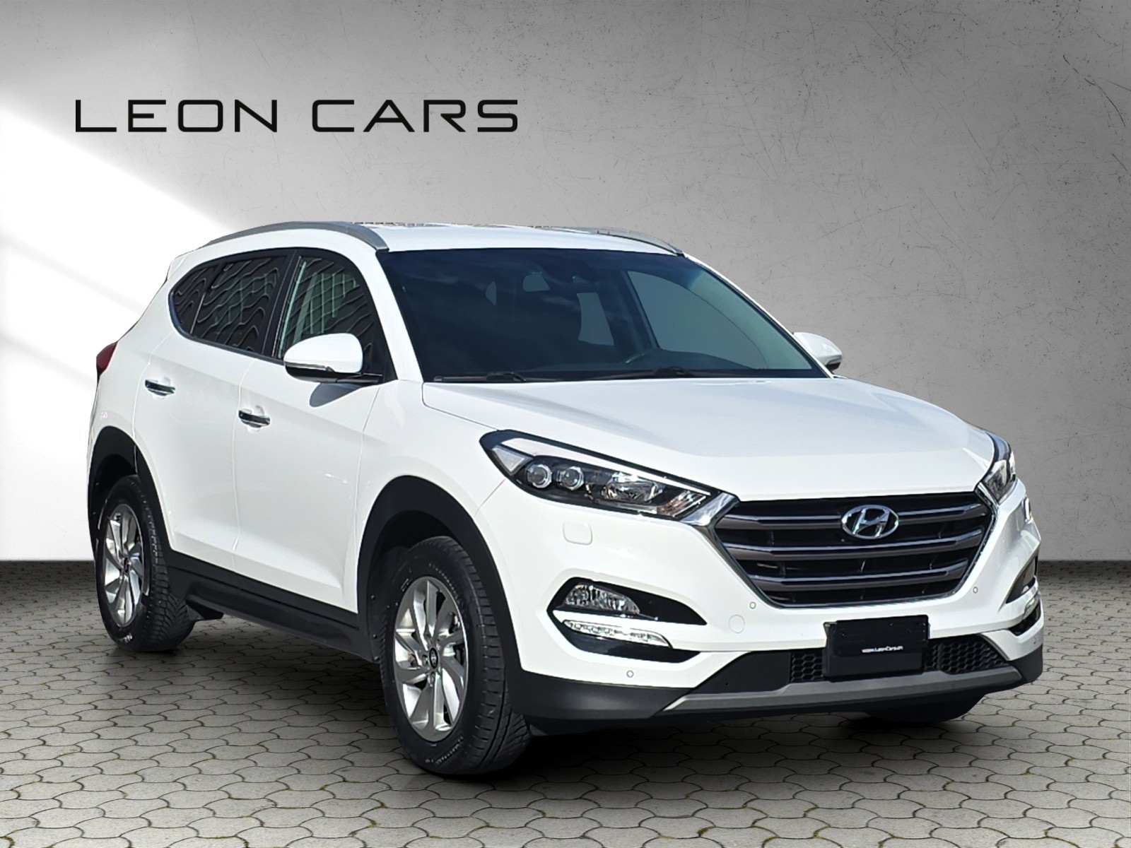 HYUNDAI Tucson 2.0 CRDI Plena 4WD Automatic-showroom-element-2