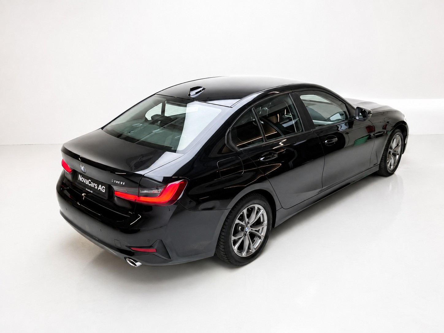 BMW 318i Business Pro-image-6