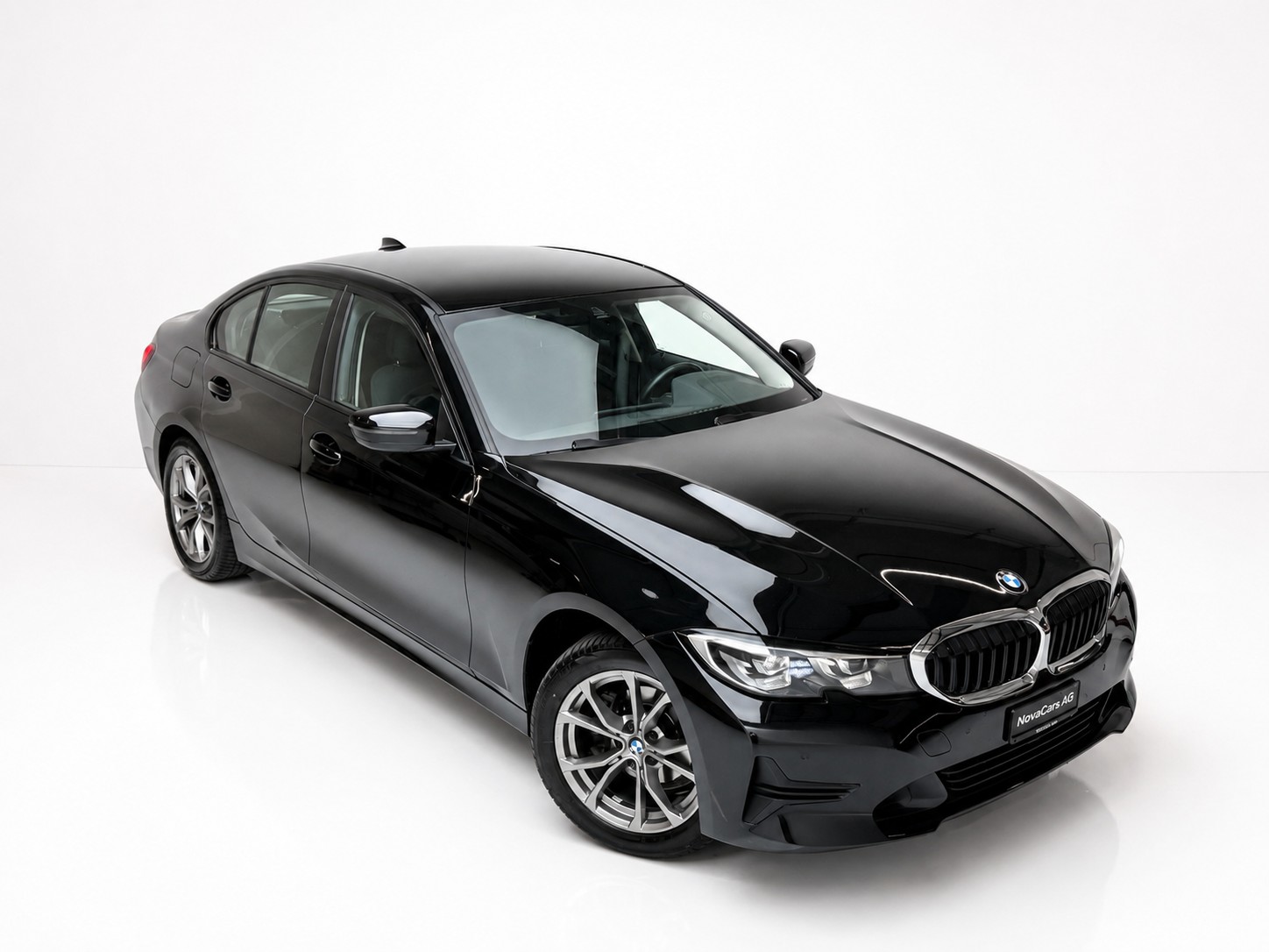 BMW 318i Business Pro-image-9