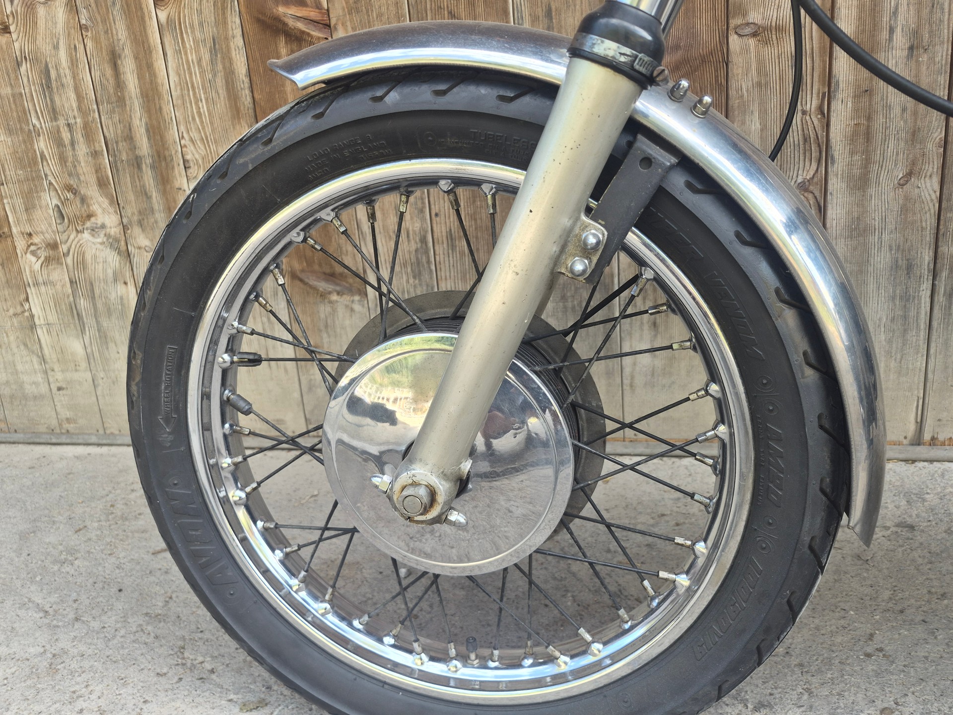 TRIUMPH T120-image-6