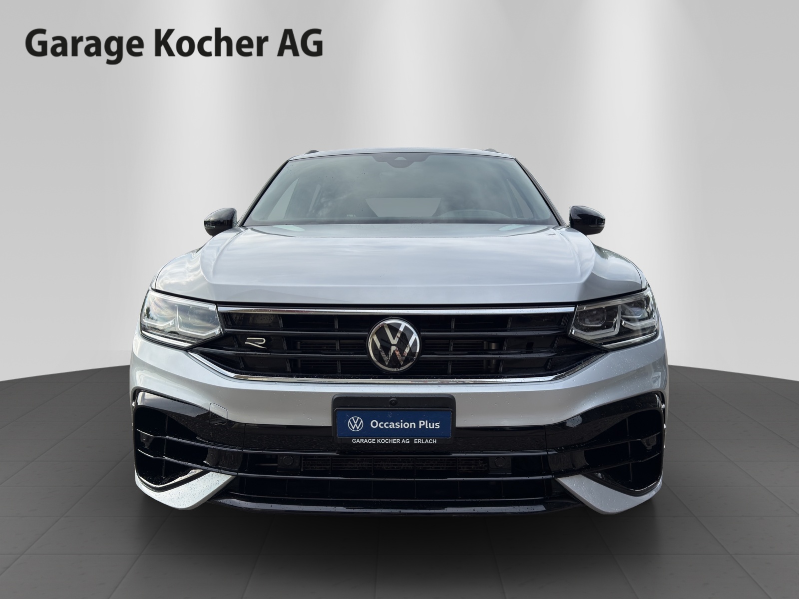 VW Tiguan 2.0TSI R 4Motion DSG-showroom-element-1