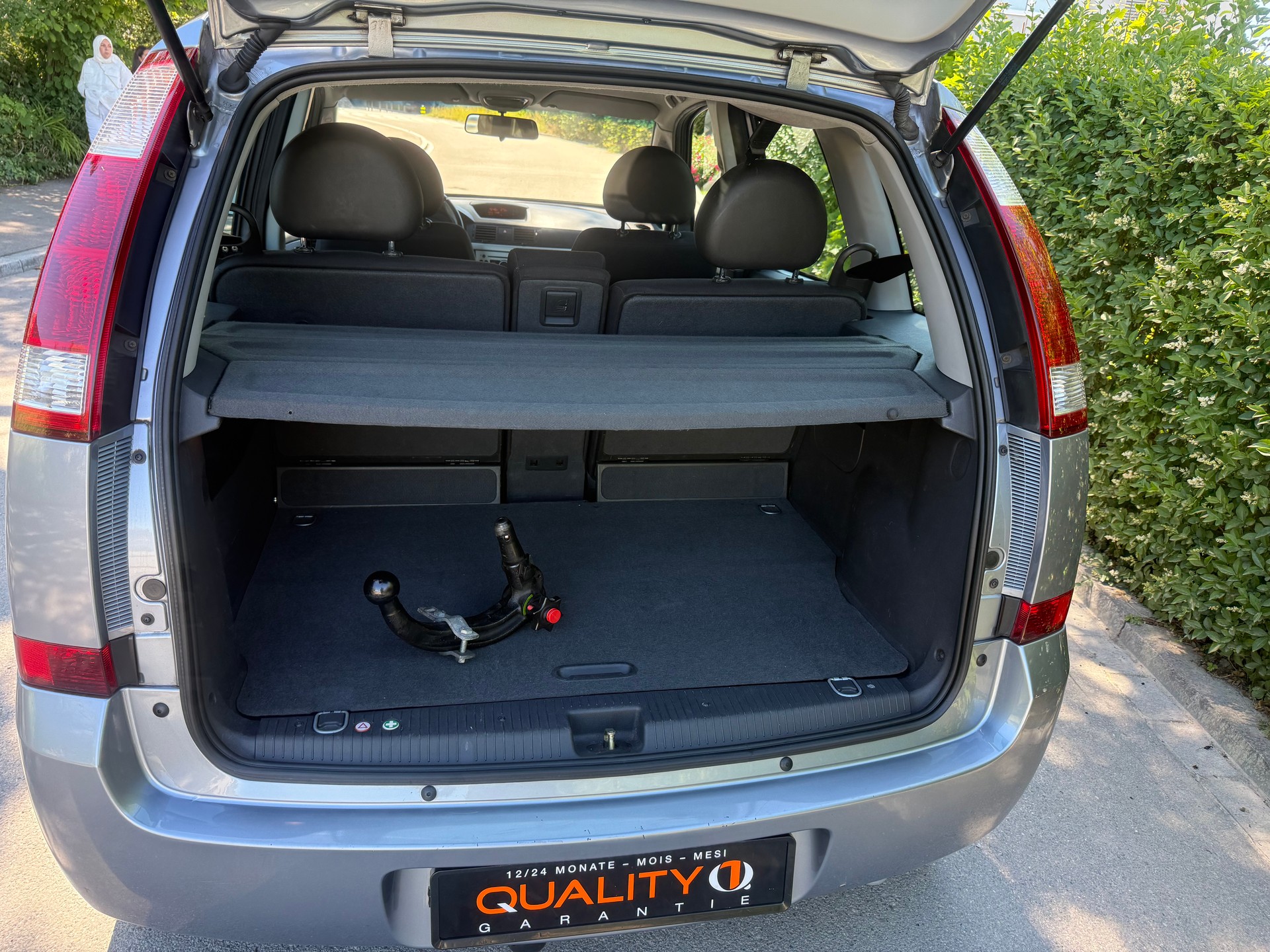 OPEL Meriva 1.7 CDTi Essentia-image-18