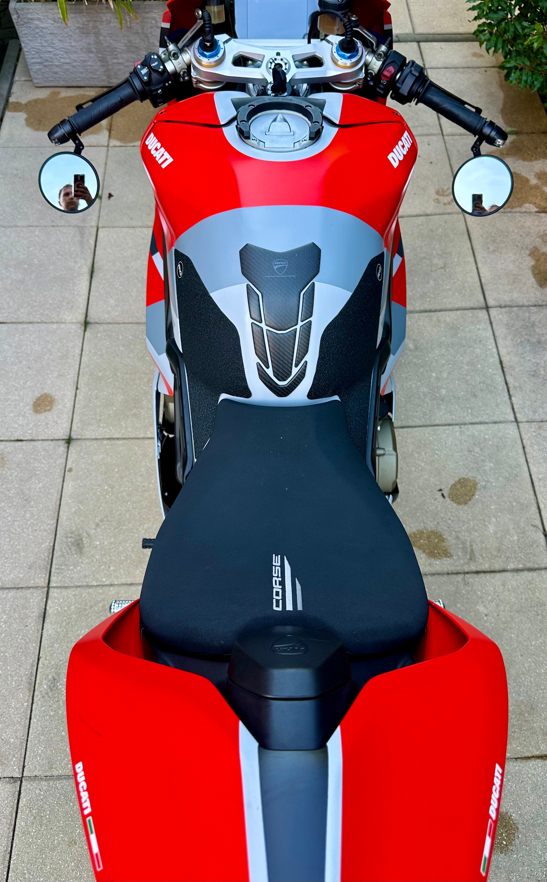 DUCATI Panigale V4 S Corse-image-2