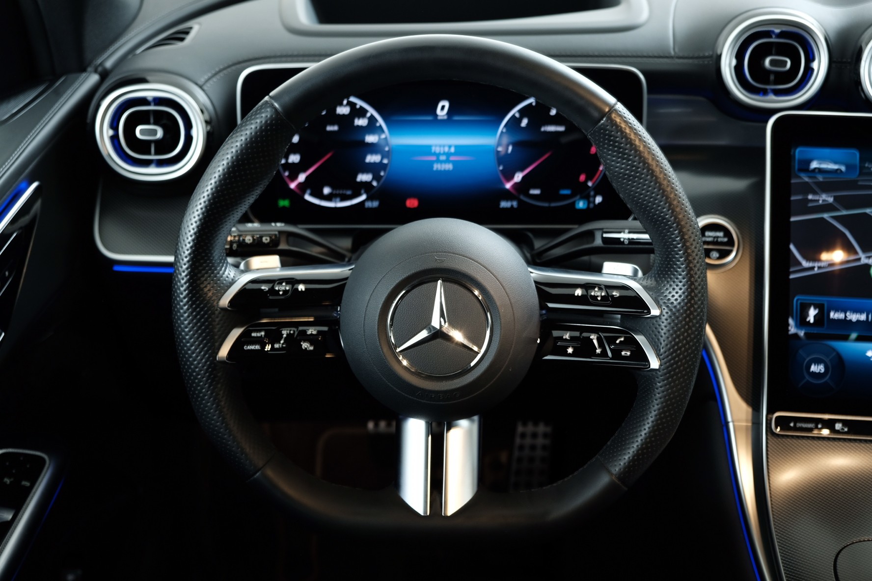 MERCEDES-BENZ GLC-Klasse X254 GLC 220 d AMG Line 4matic-image-7