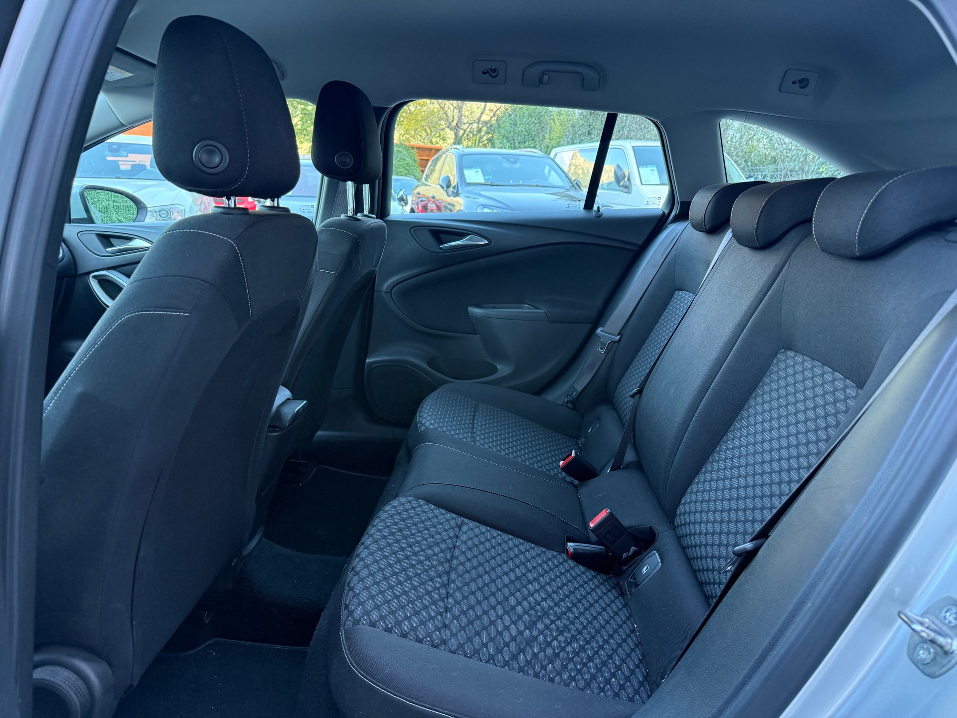 OPEL Astra Sports Tourer 1.6 CDTi ecoF Enjoy Automatic-image-17