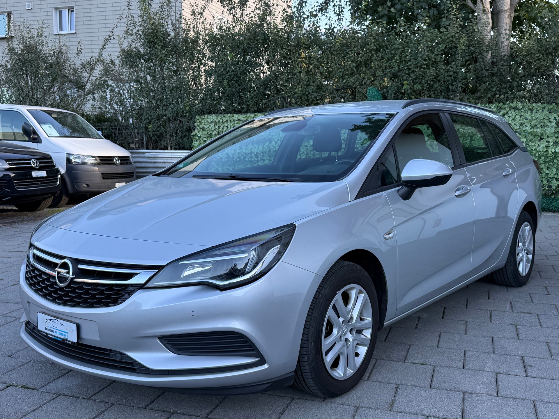 OPEL Astra Sports Tourer 1.6 CDTi ecoF Enjoy Automatic-showroom-element-3