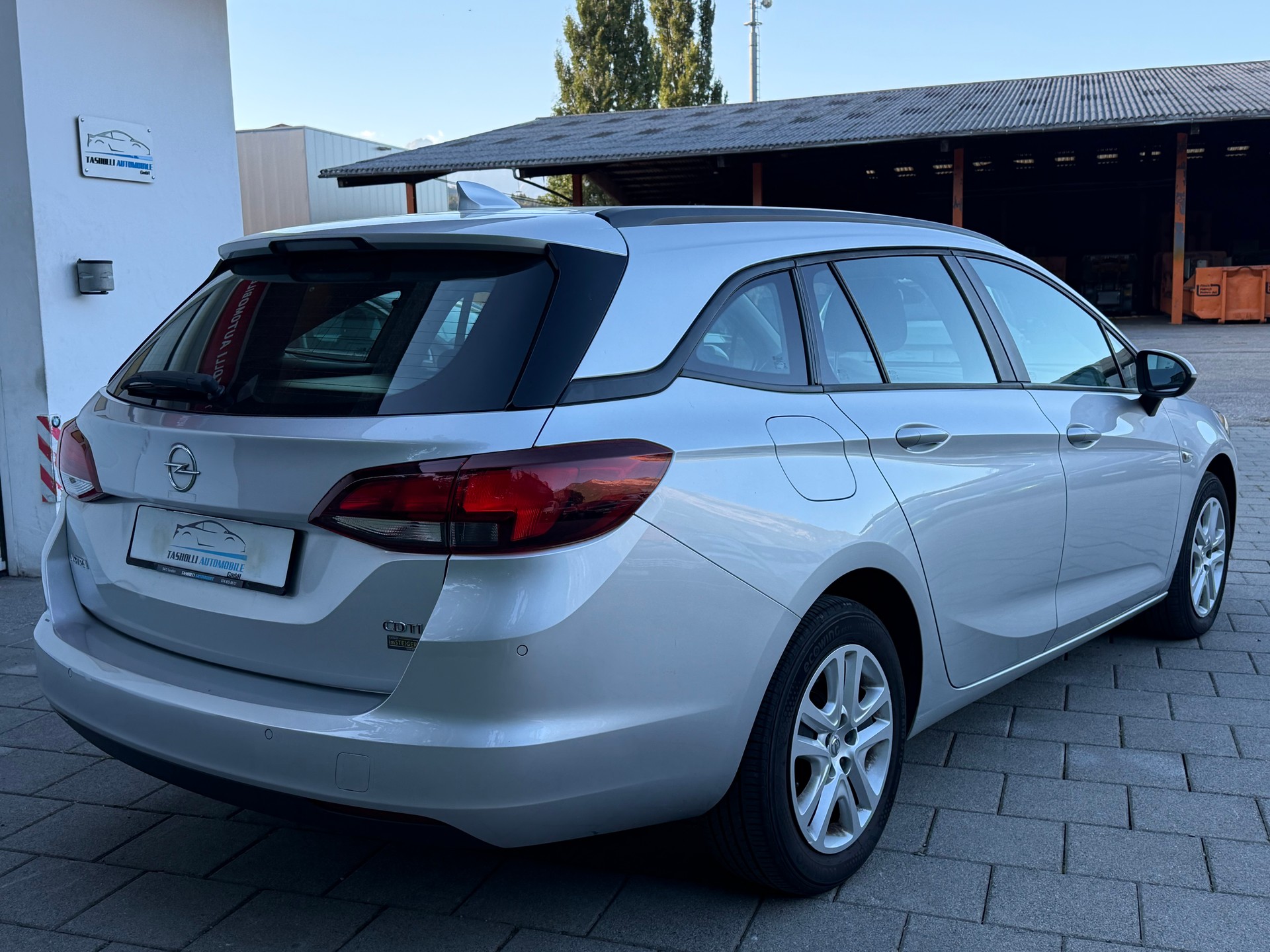 OPEL Astra Sports Tourer 1.6 CDTi ecoF Enjoy Automatic-image-7