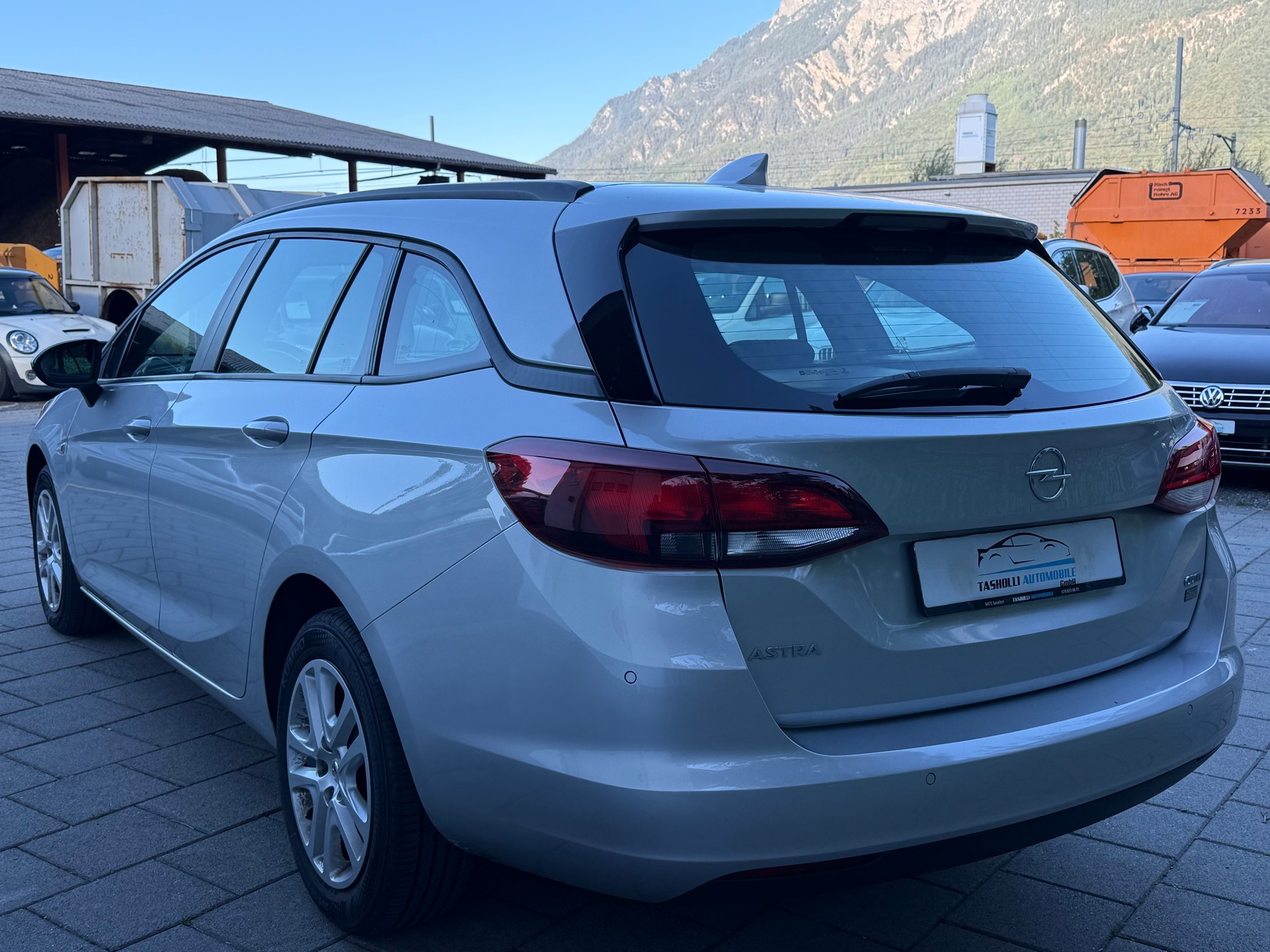 OPEL Astra Sports Tourer 1.6 CDTi ecoF Enjoy Automatic-image-4
