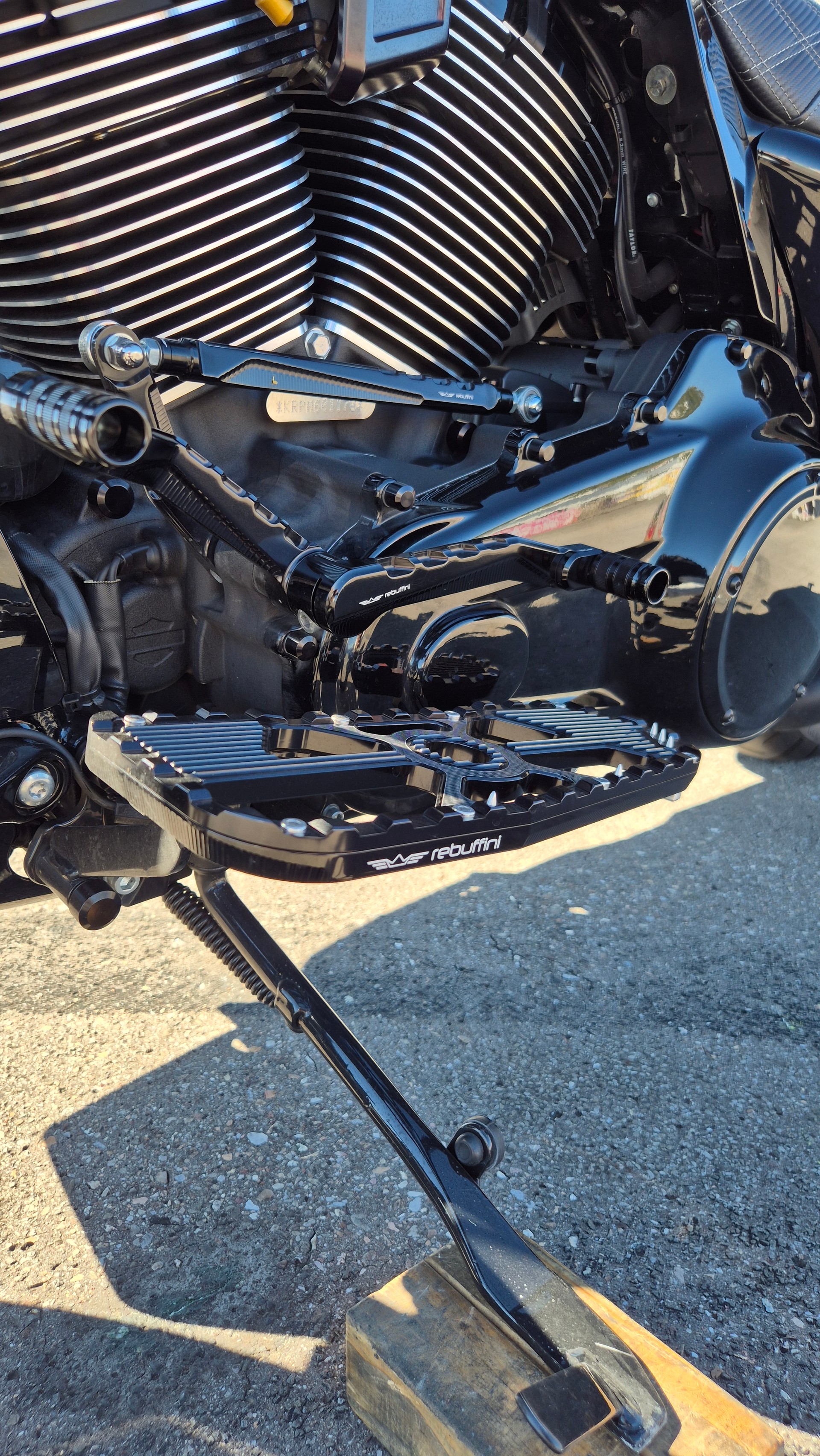 HARLEY-DAVIDSON FLHXS Street Glide Special Black Finish 131-image-8