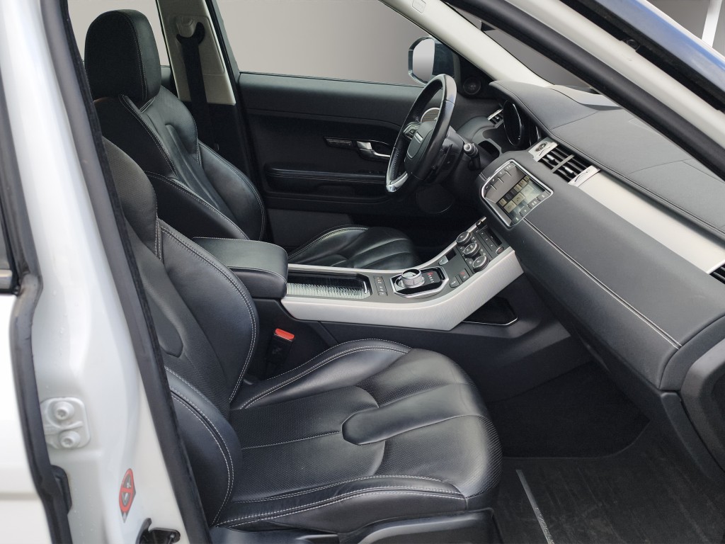 LAND ROVER Range Rover Evoque 2.0 Si4 Dynamic-image-14