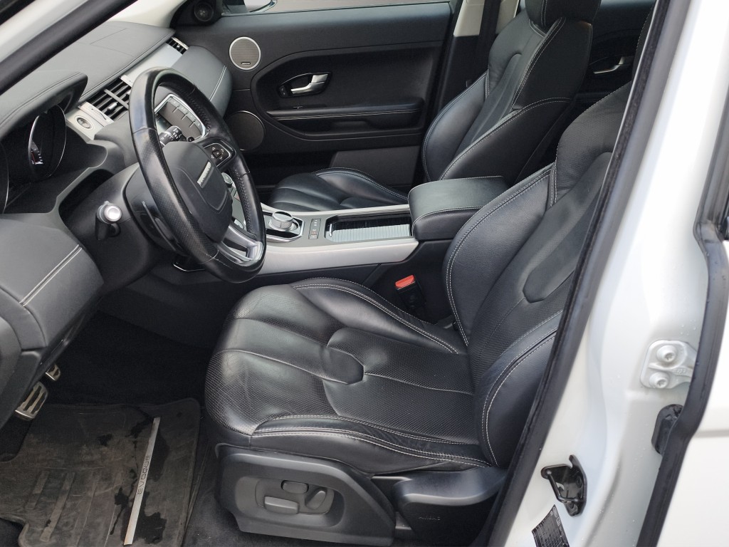 LAND ROVER Range Rover Evoque 2.0 Si4 Dynamic-image-2