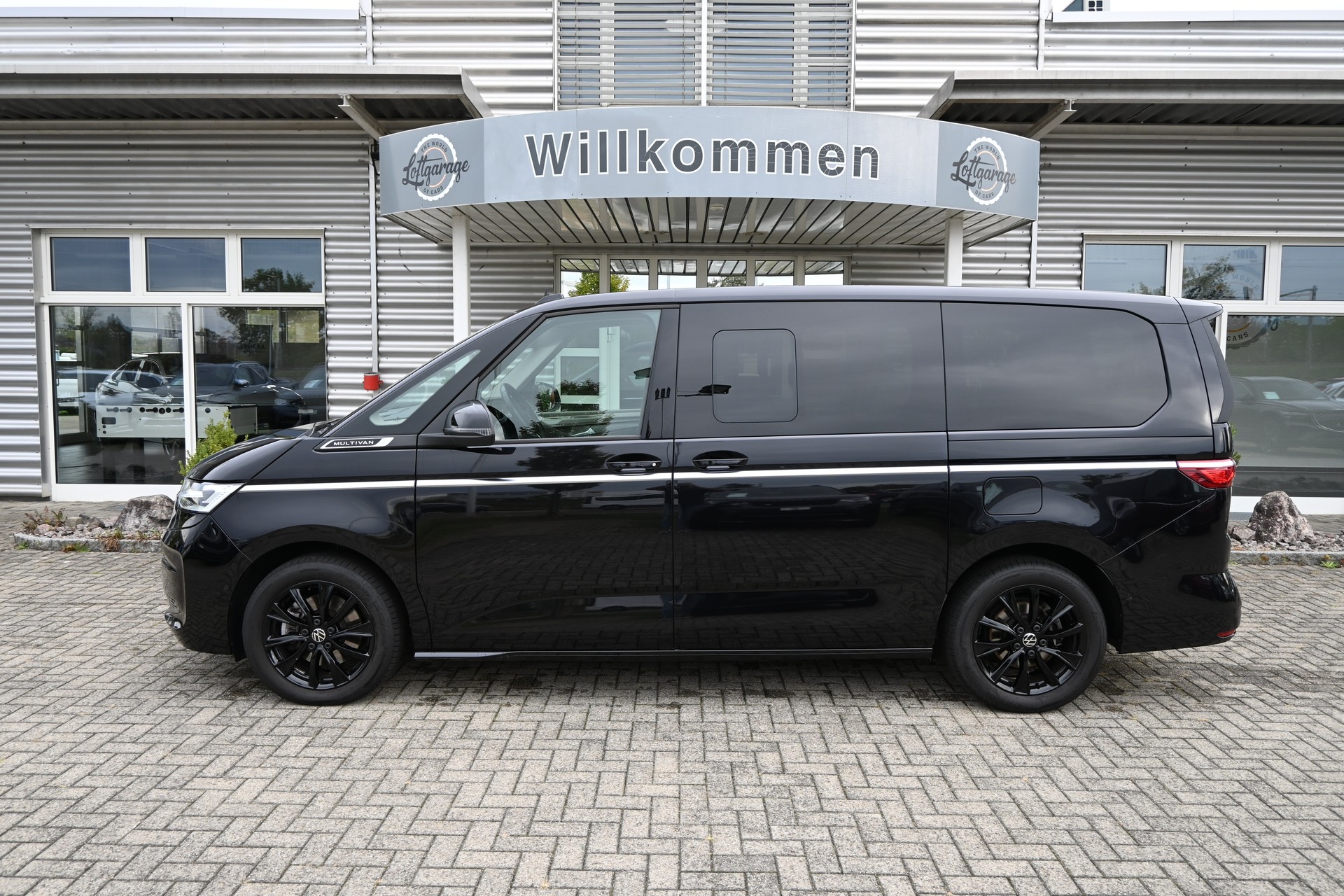 VW Multivan 2.0 TDI Style DSG Lang 7-Plätzer + AHK 2000kg-image-5