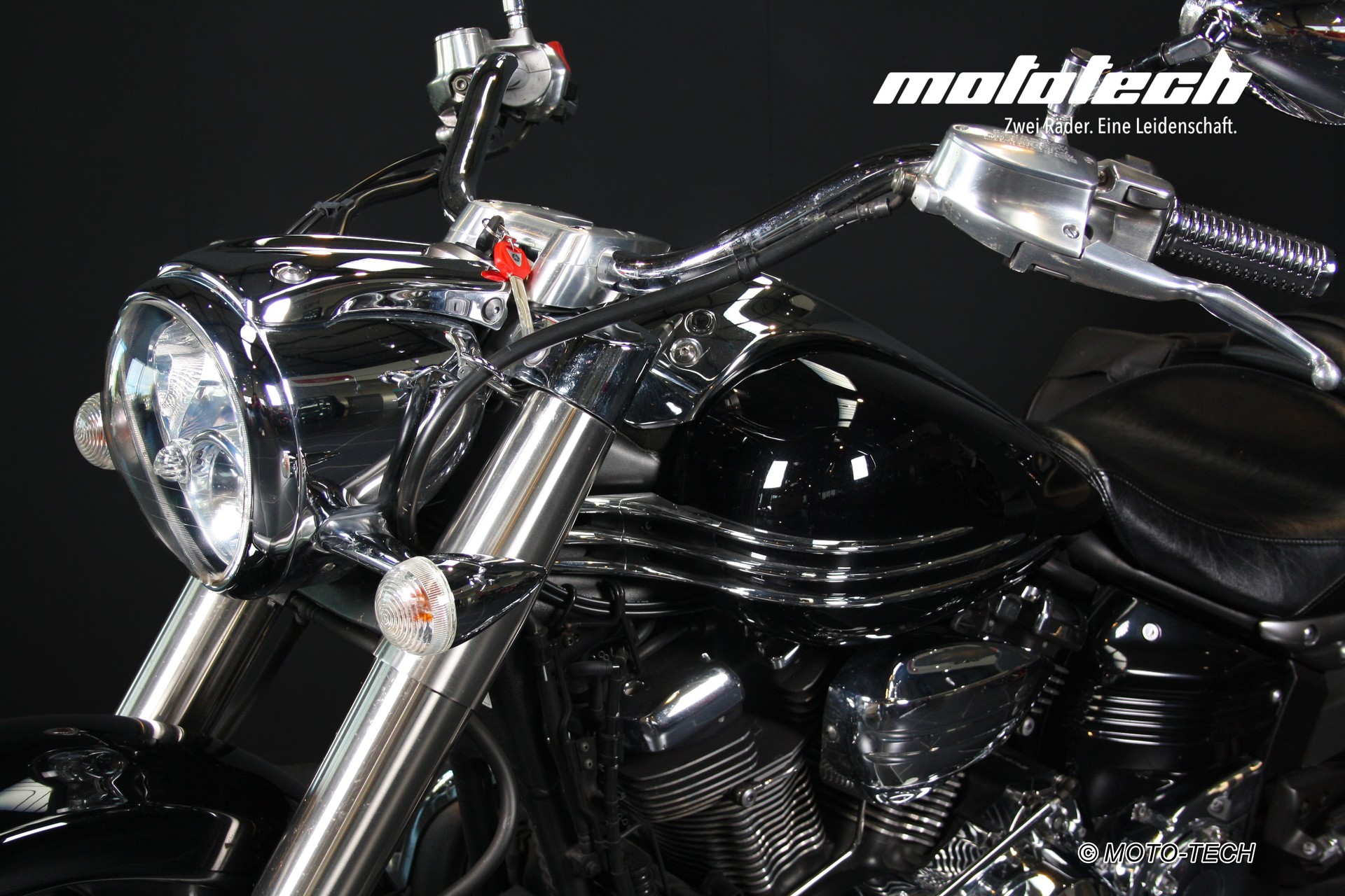 YAMAHA XV 1900 Midnight Star-image-7