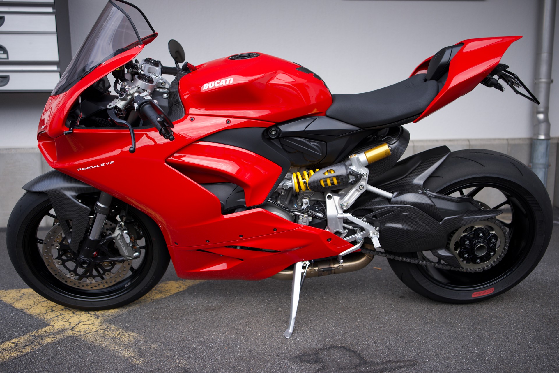 DUCATI Panigale V2-image-1