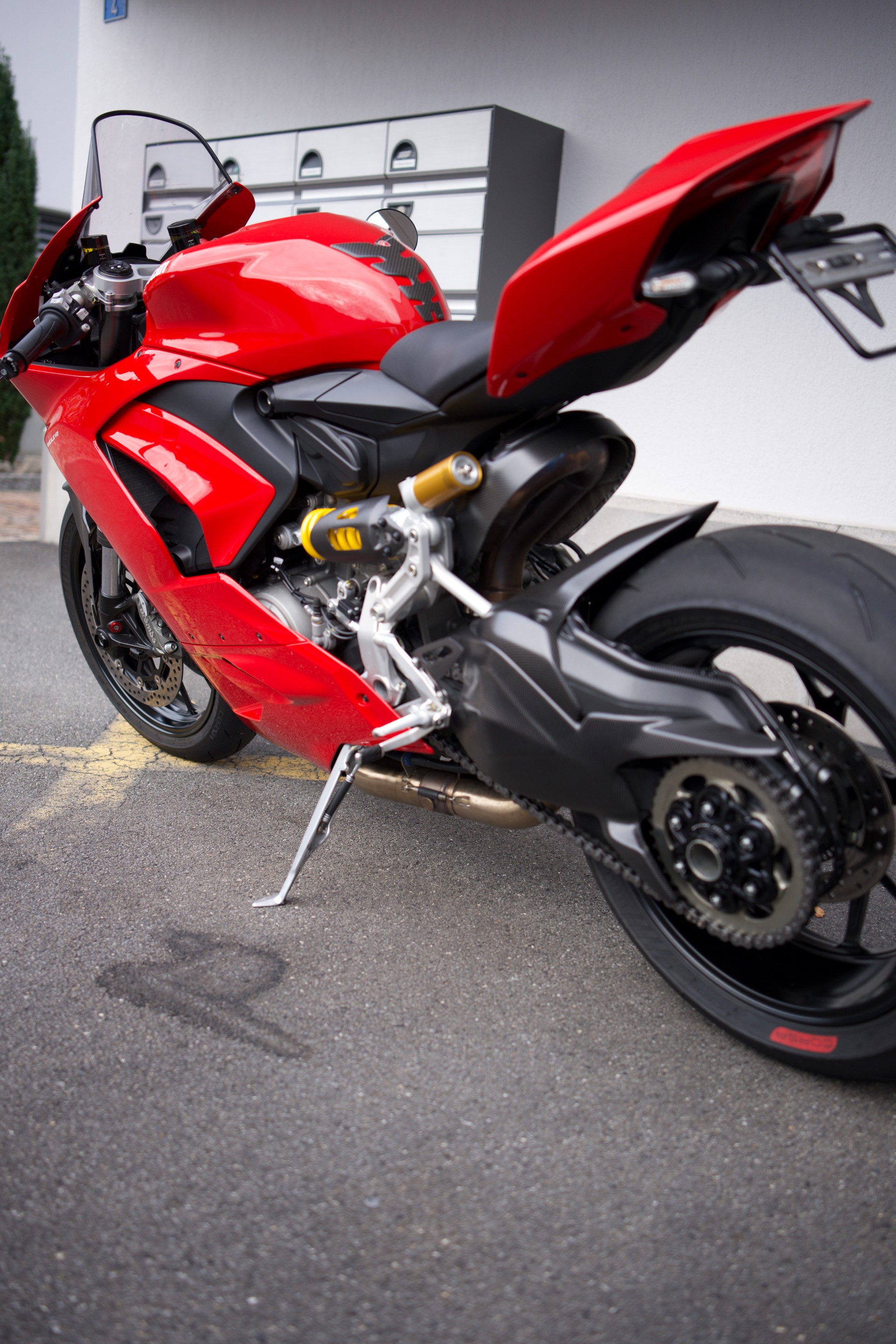 DUCATI Panigale V2-image-5