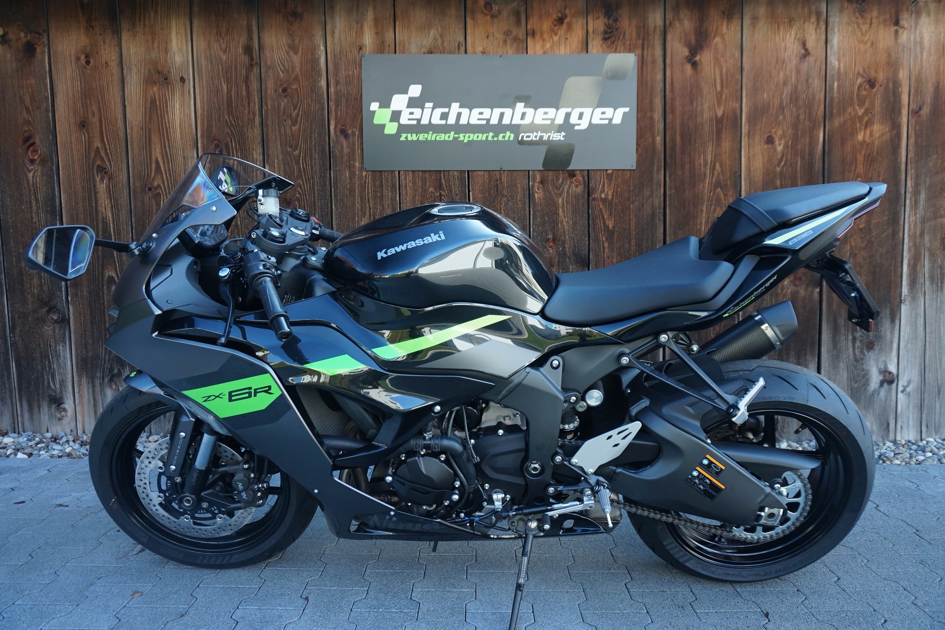 KAWASAKI ZX-6R ABS mit Leovinci LV ONE EVO Karbon Auspuff-image-0