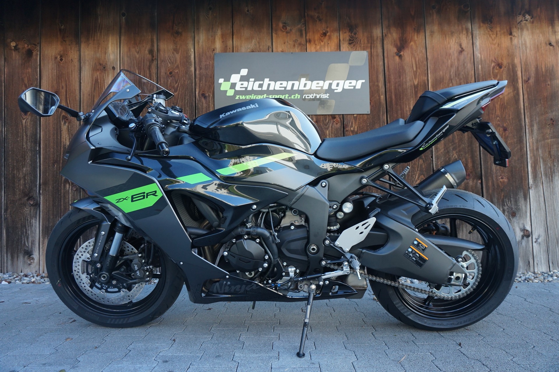 KAWASAKI ZX-6R ABS mit Leovinci LV ONE EVO Karbon Auspuff-image-7