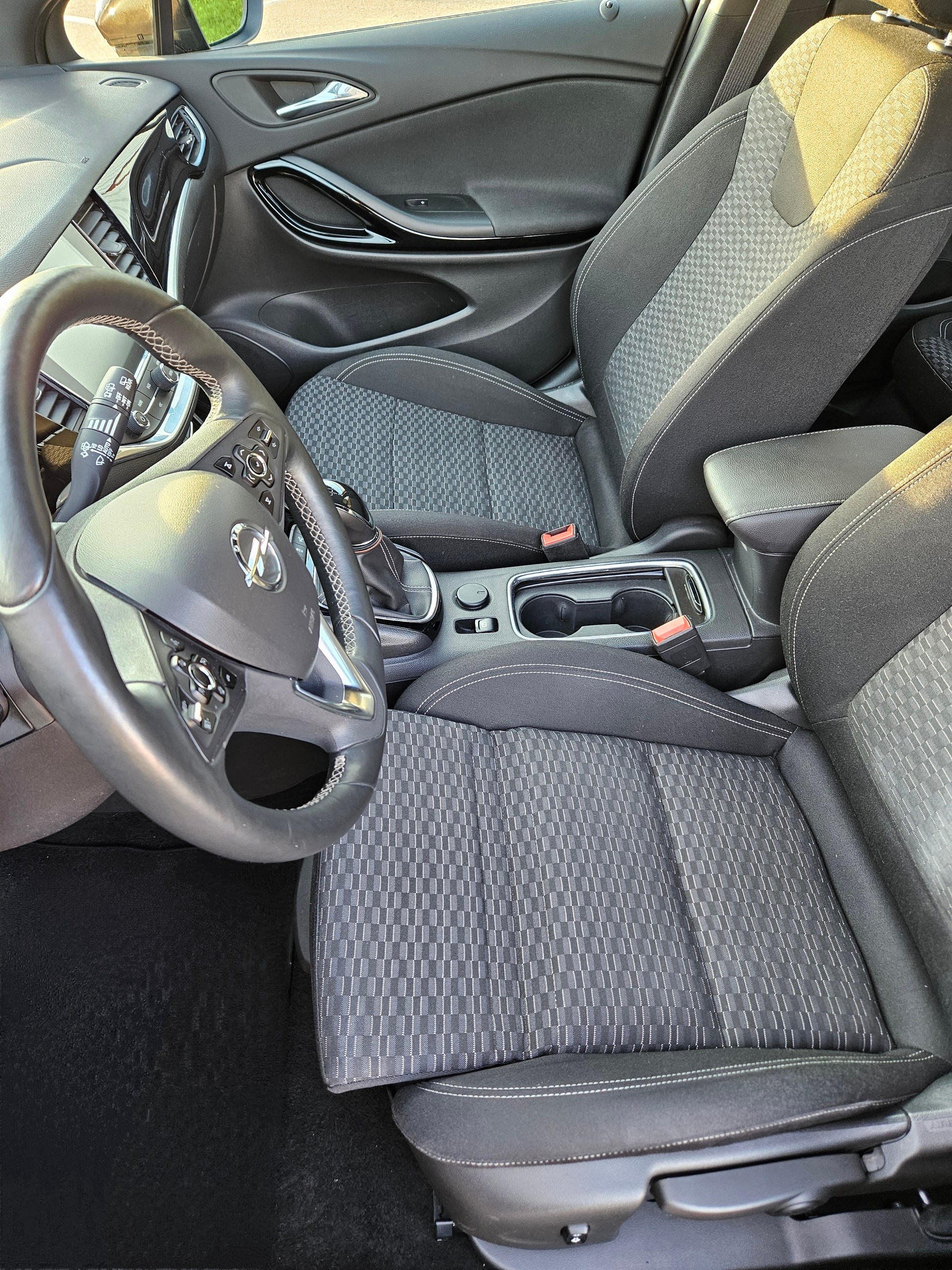 OPEL ASTRA-image-3