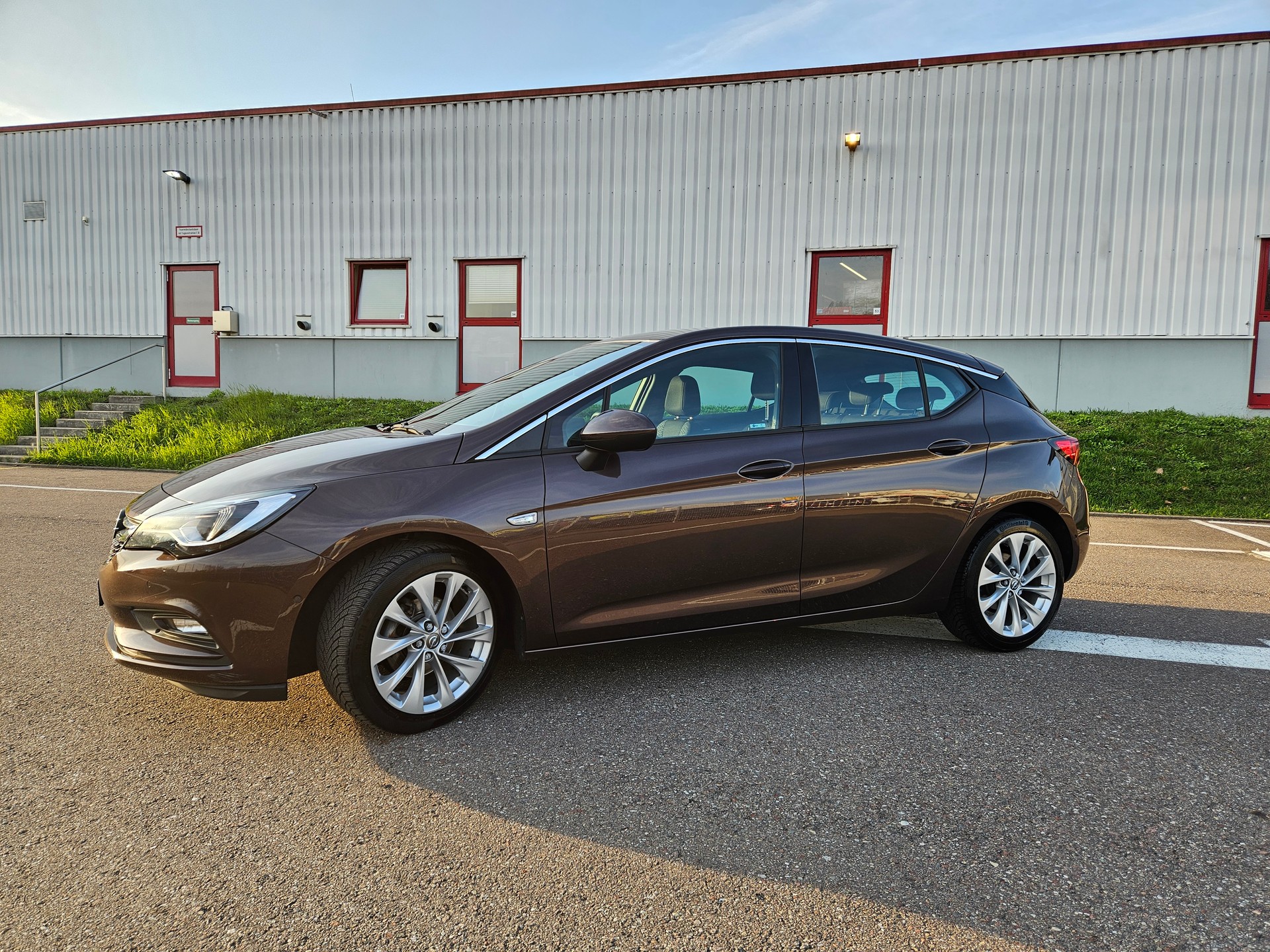 OPEL ASTRA-image-1