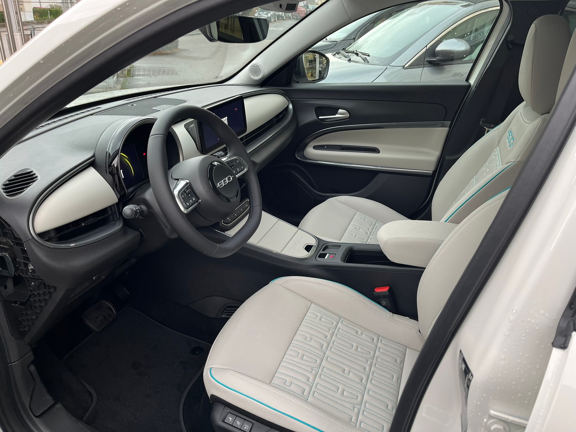 FIAT 600h MildHybrid La Prima-image-5