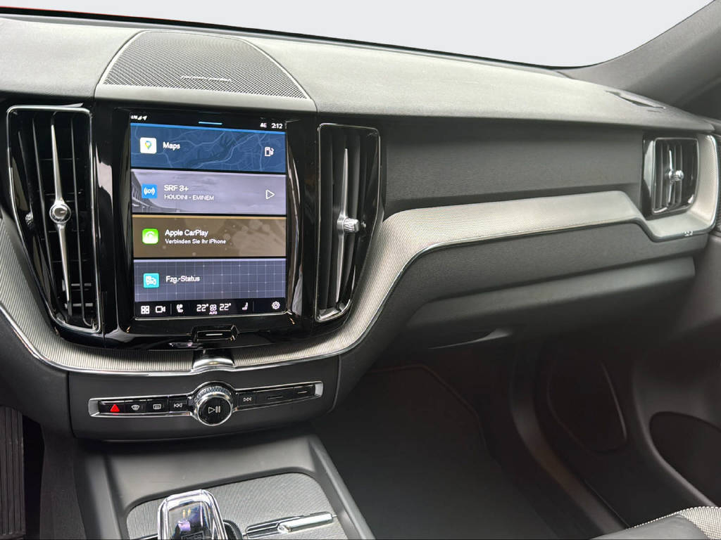VOLVO XC60 2.0 B5 MH Plus Dark AWD-image-12