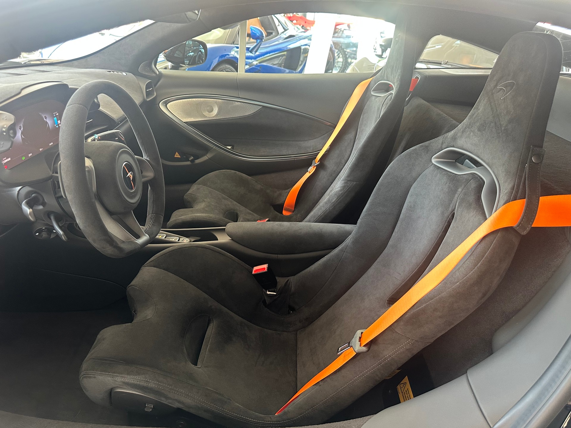 McLAREN ARTURA 3.0 V6 700cv-image-7
