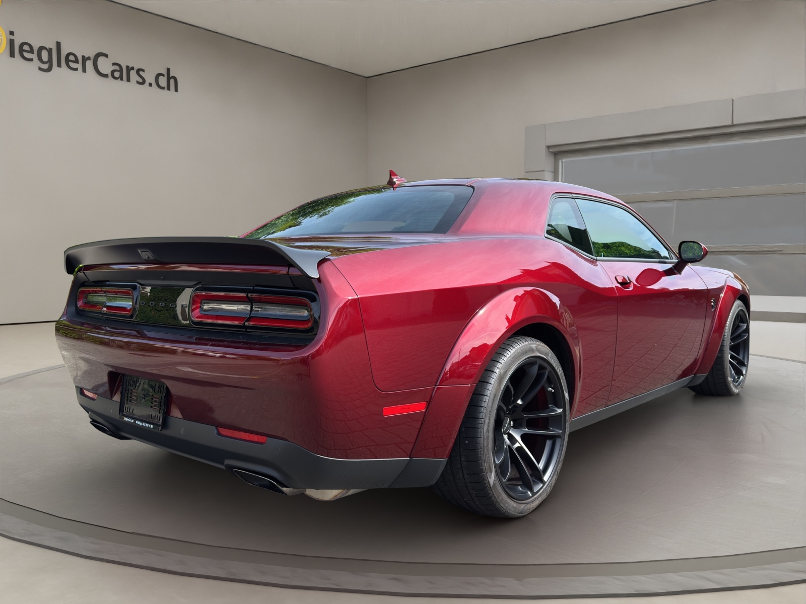 DODGE SRT Hellcat Widebody-image-3
