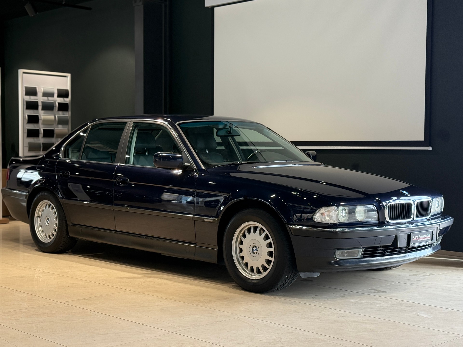 BMW 730i