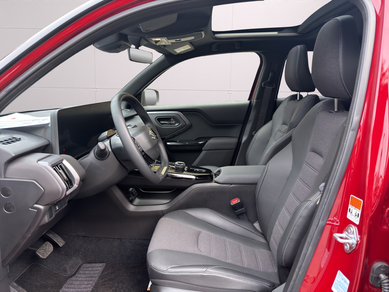 SUZUKI e Vitara Compact Top 4x4 61KWh-image-7
