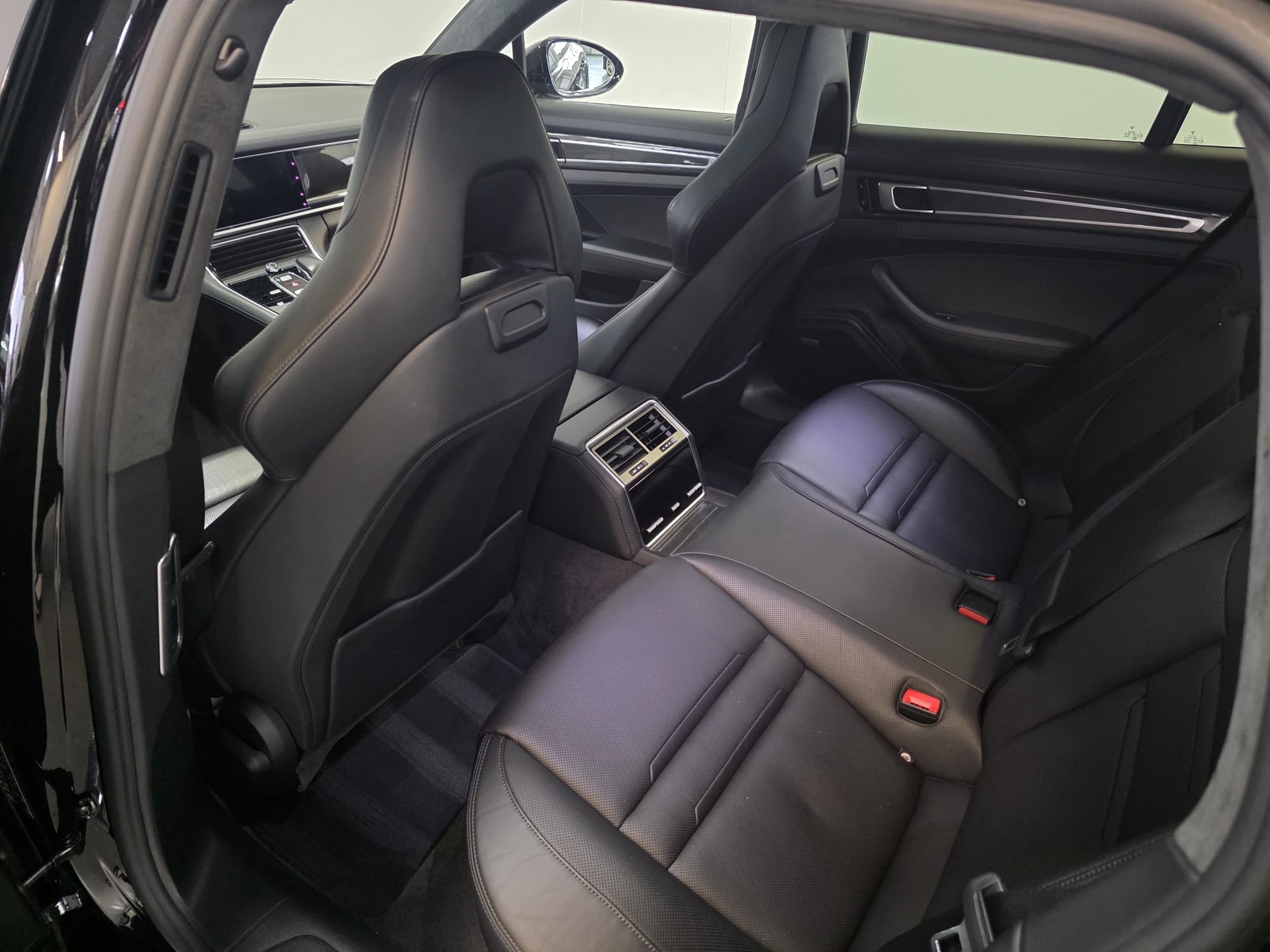 PORSCHE Panamera Turbo S E-Hybrid Sport Turismo PDK TECHART-image-21