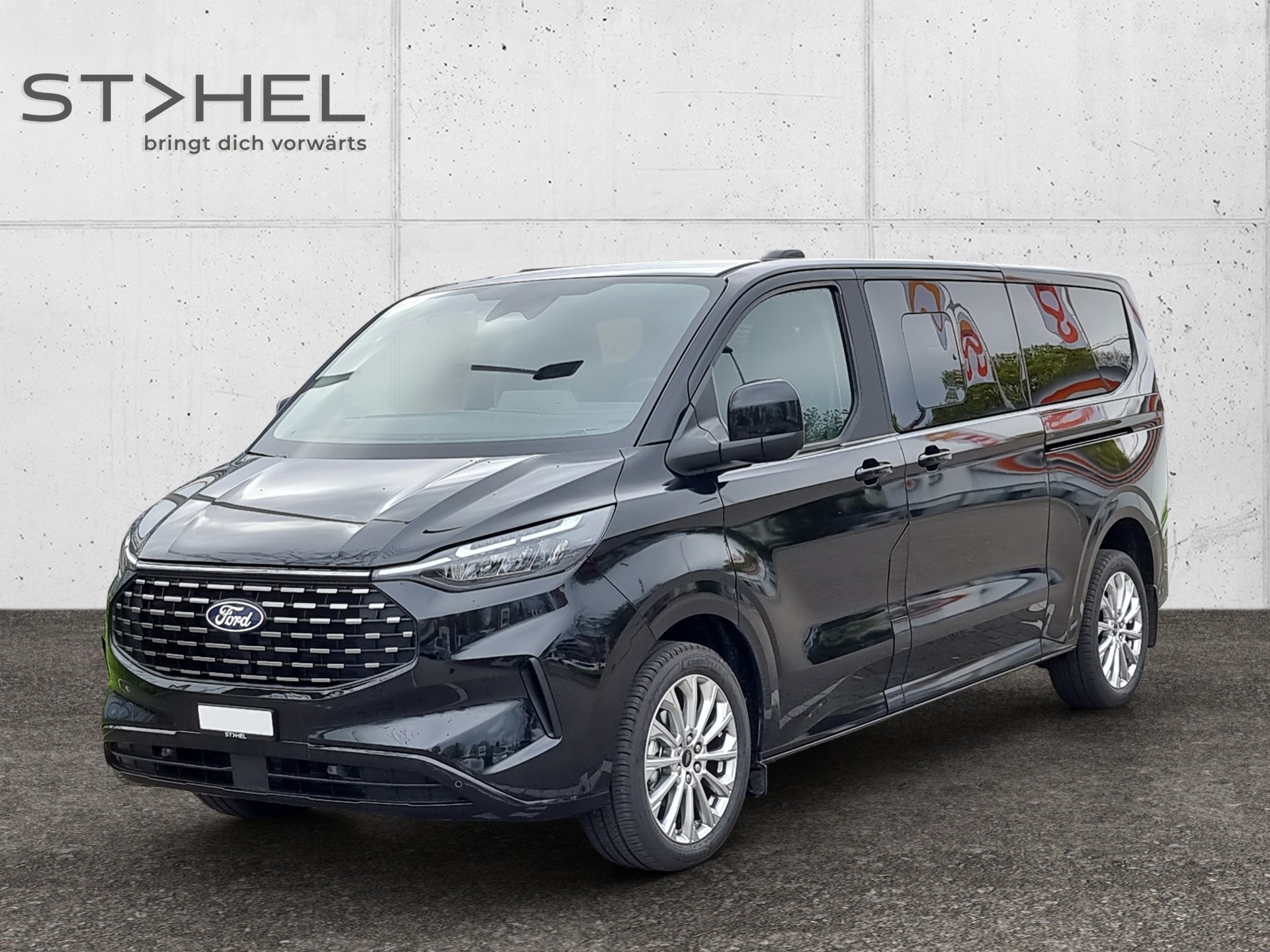 FORD Tourneo C Bus 320 L2 2.0 EcoBlue 170 Titanium