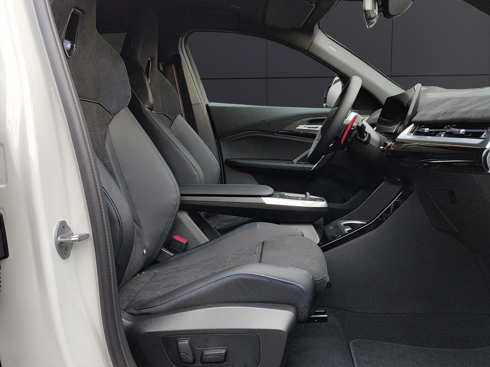 BMW X2 M35i-image-16