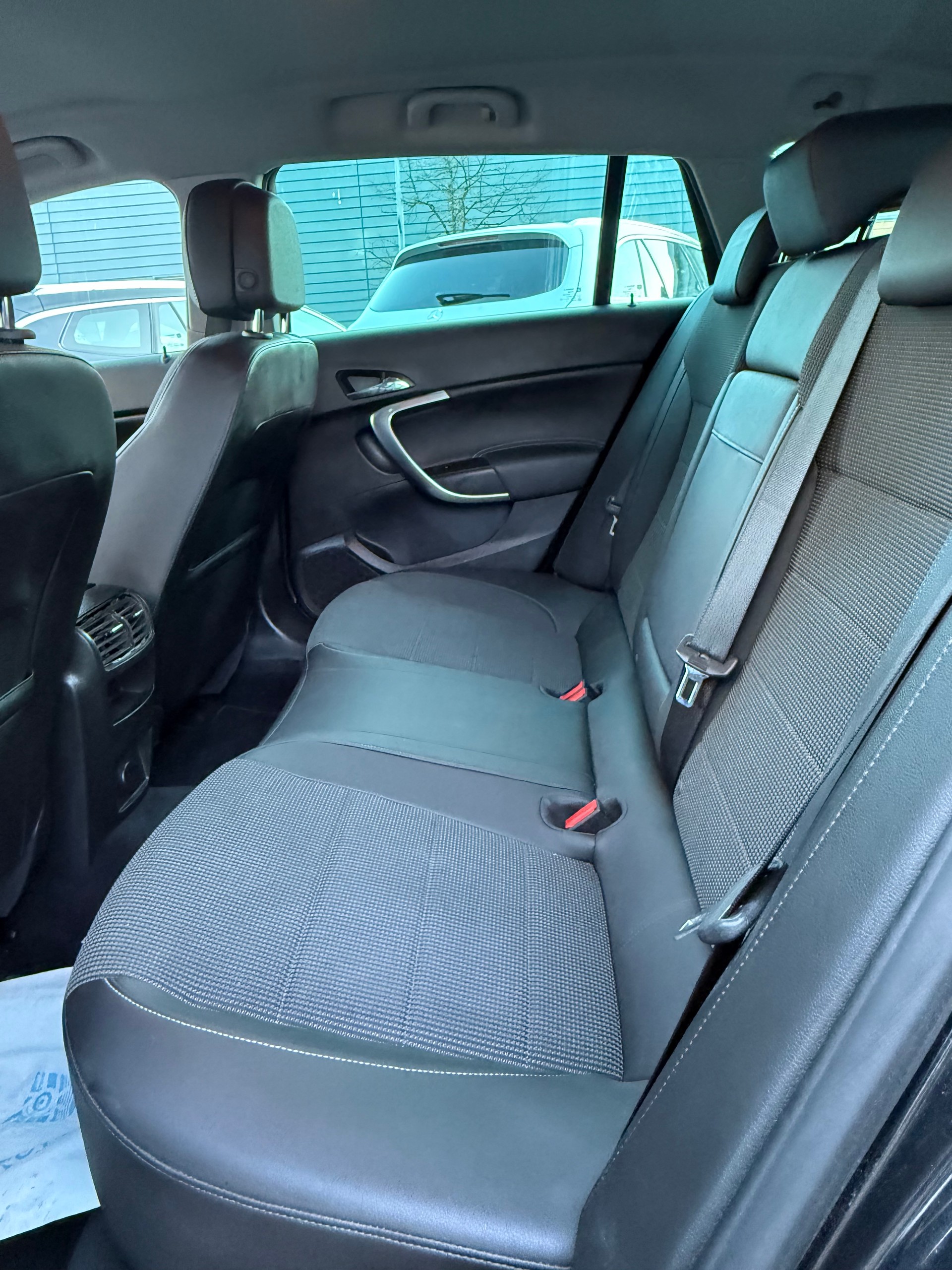 OPEL Insignia 2.0 Turbo Active Edition-image-6
