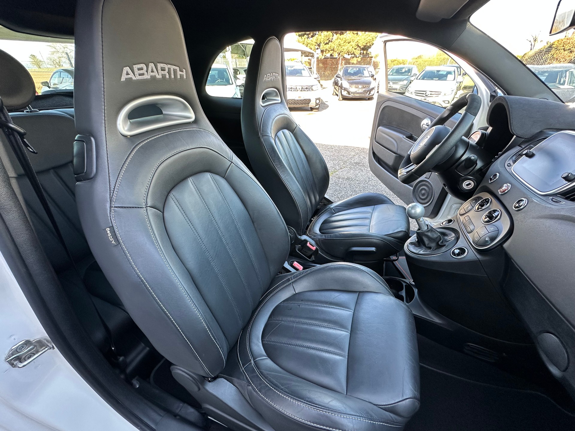 FIAT 595 1.4 16V Turbo Abarth Competizione-image-19
