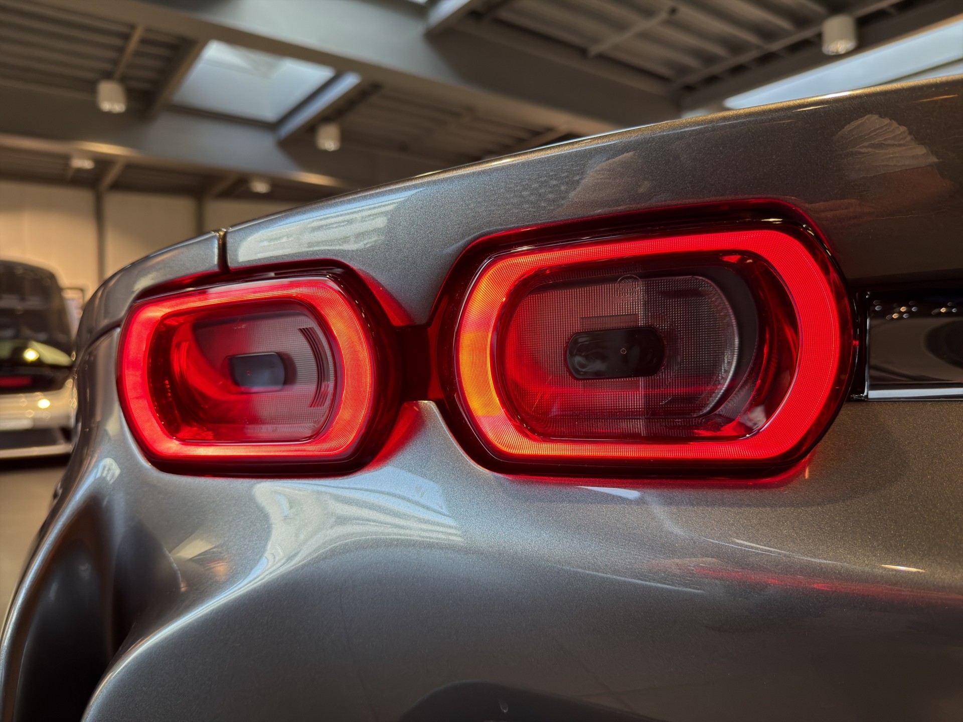 FERRARI SF90 Spider 4.0-image-18
