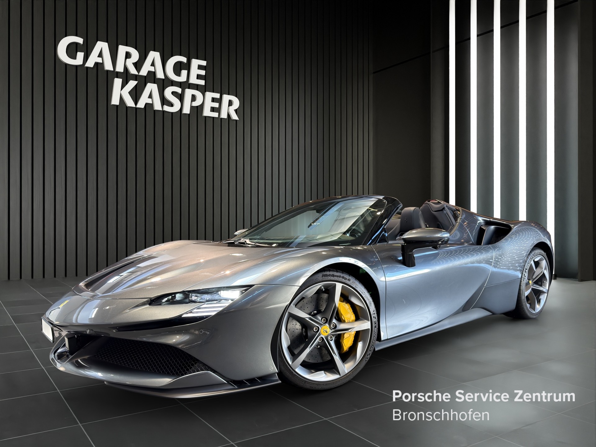 FERRARI SF90 Spider 4.0
