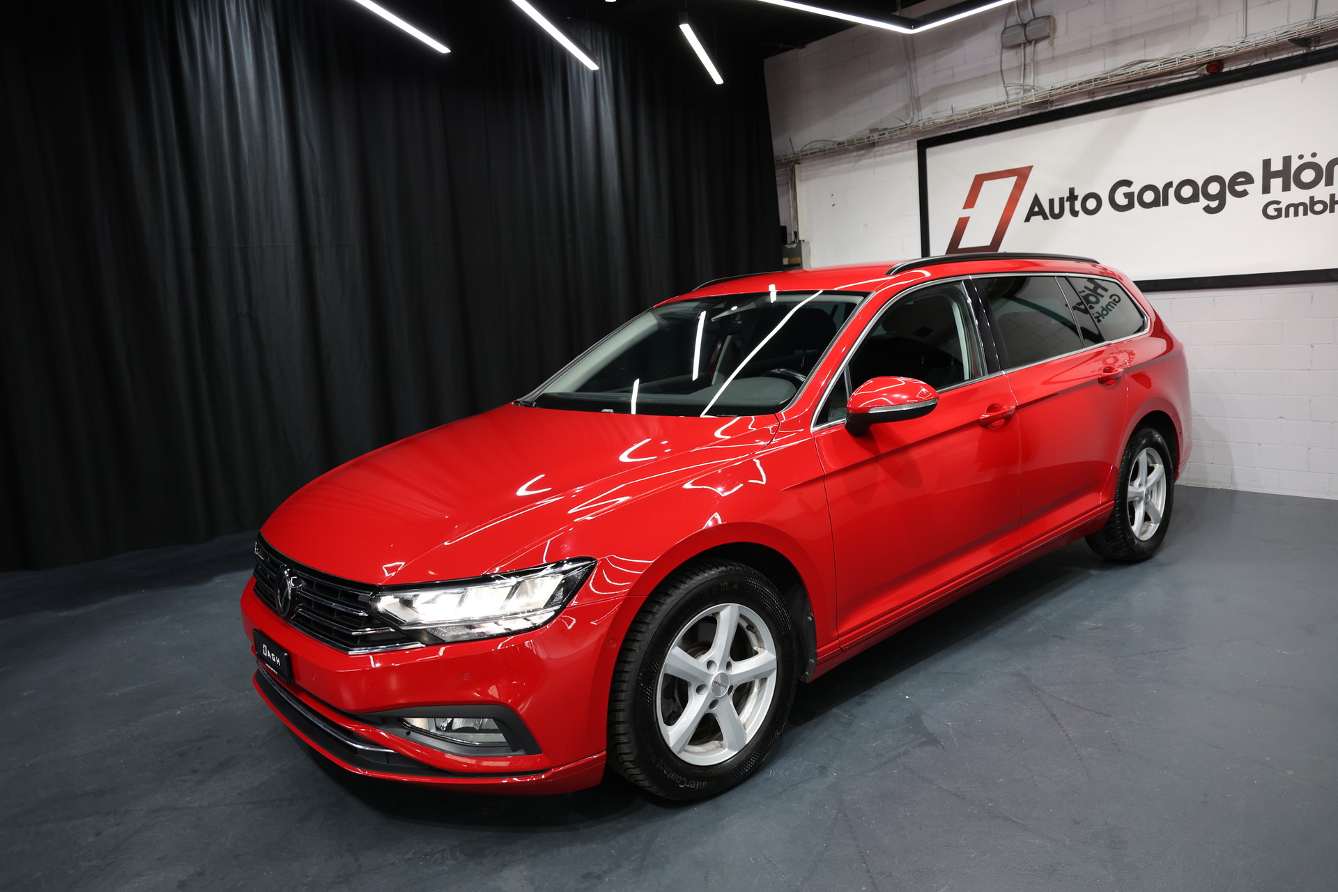 VW Passat 2.0 TDI BMT Business 4Motion DSG 200PS AHK-image-8
